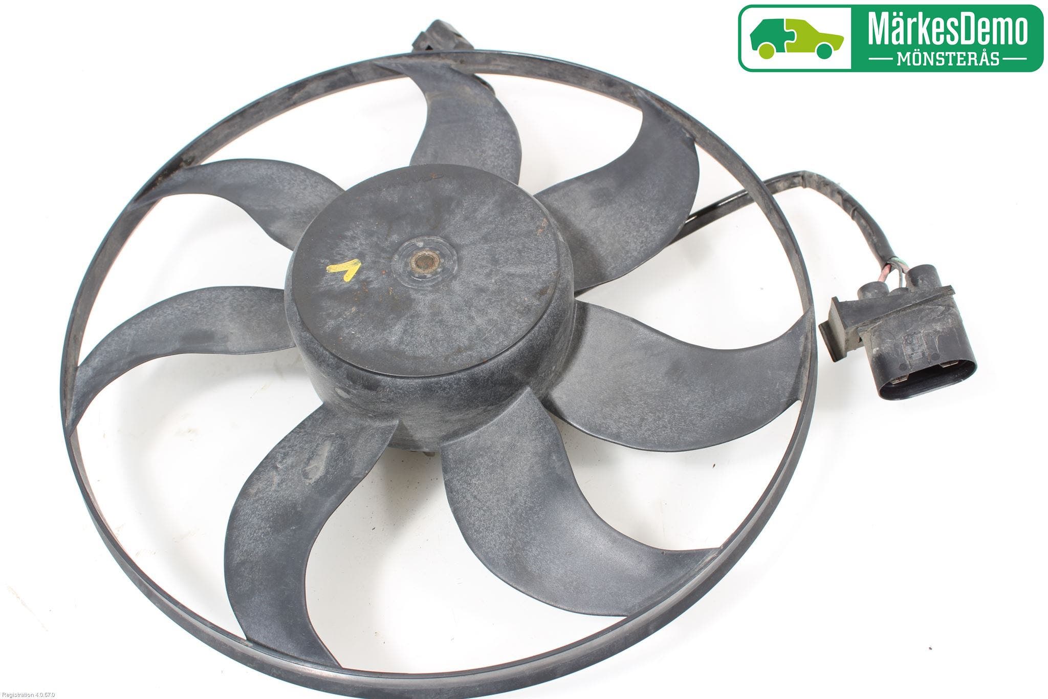 Volkswagen VW GOLF V 04-09 Kylfläkt El