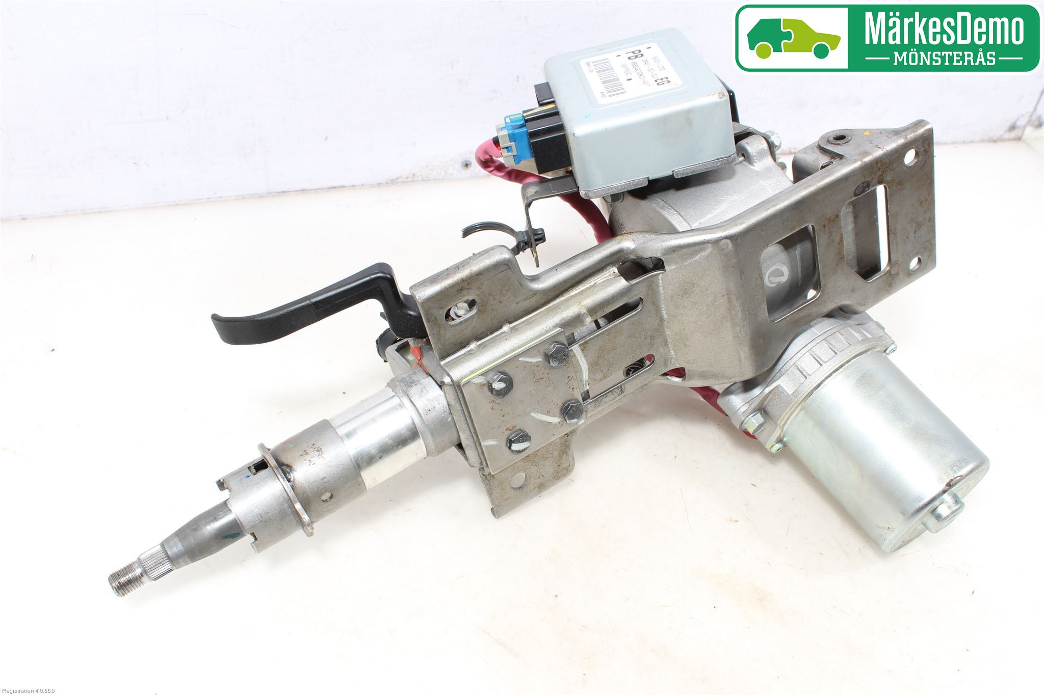 Hyundai i20 PB 09-14 Rattaxelagg Med Inb Servo