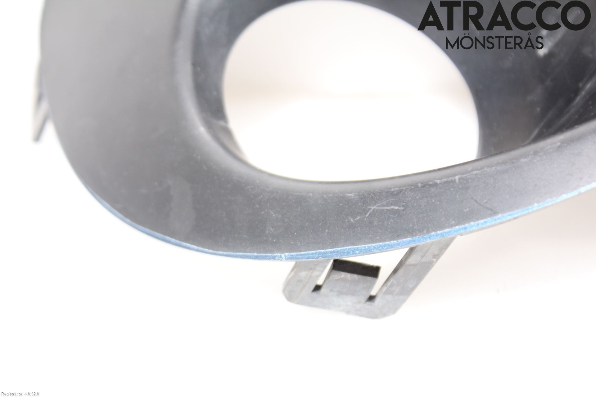 Saab 9-5     06-10 Dimljussarg Fram