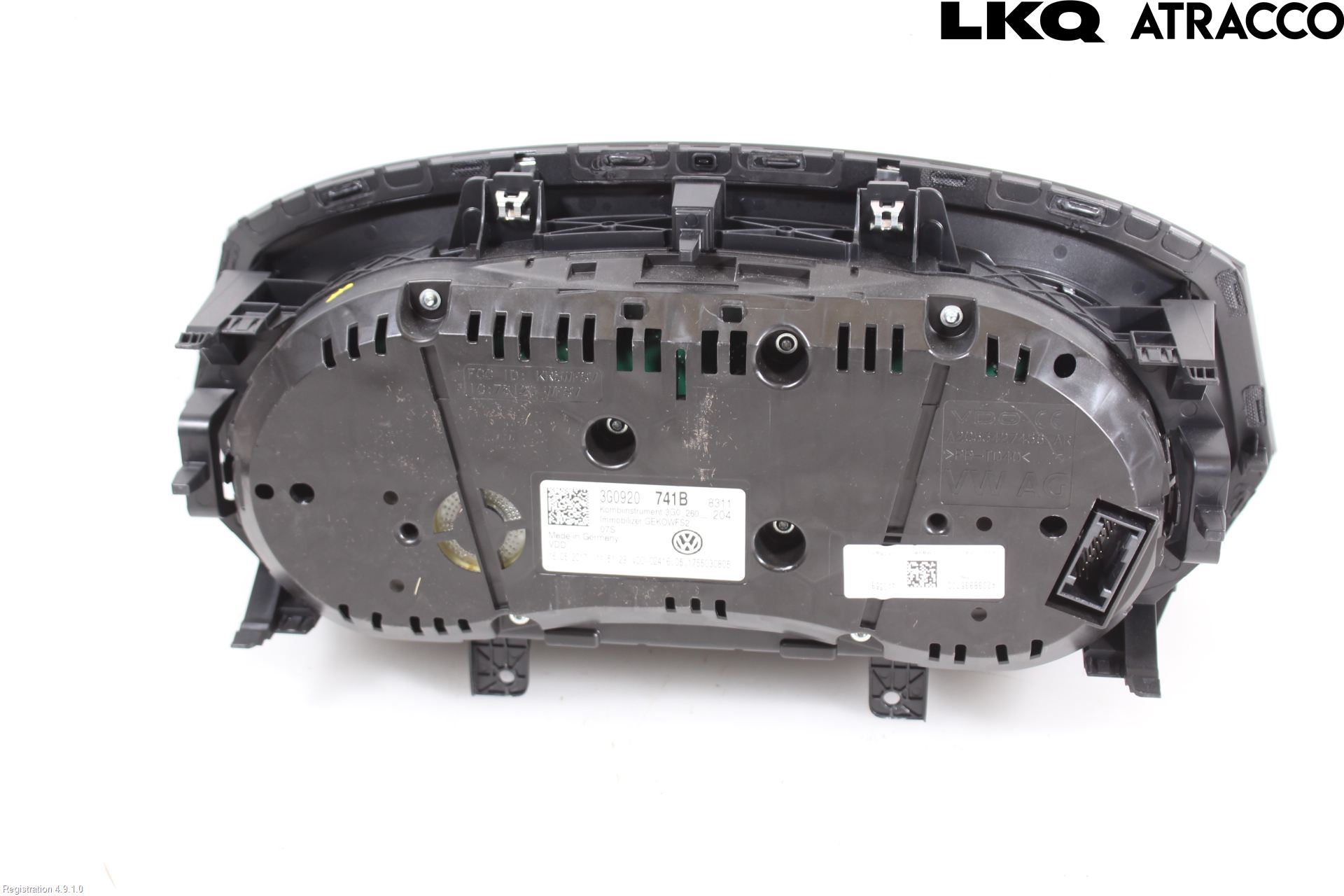 Volkswagen VW PASSAT 15-19 Instrument Komb
