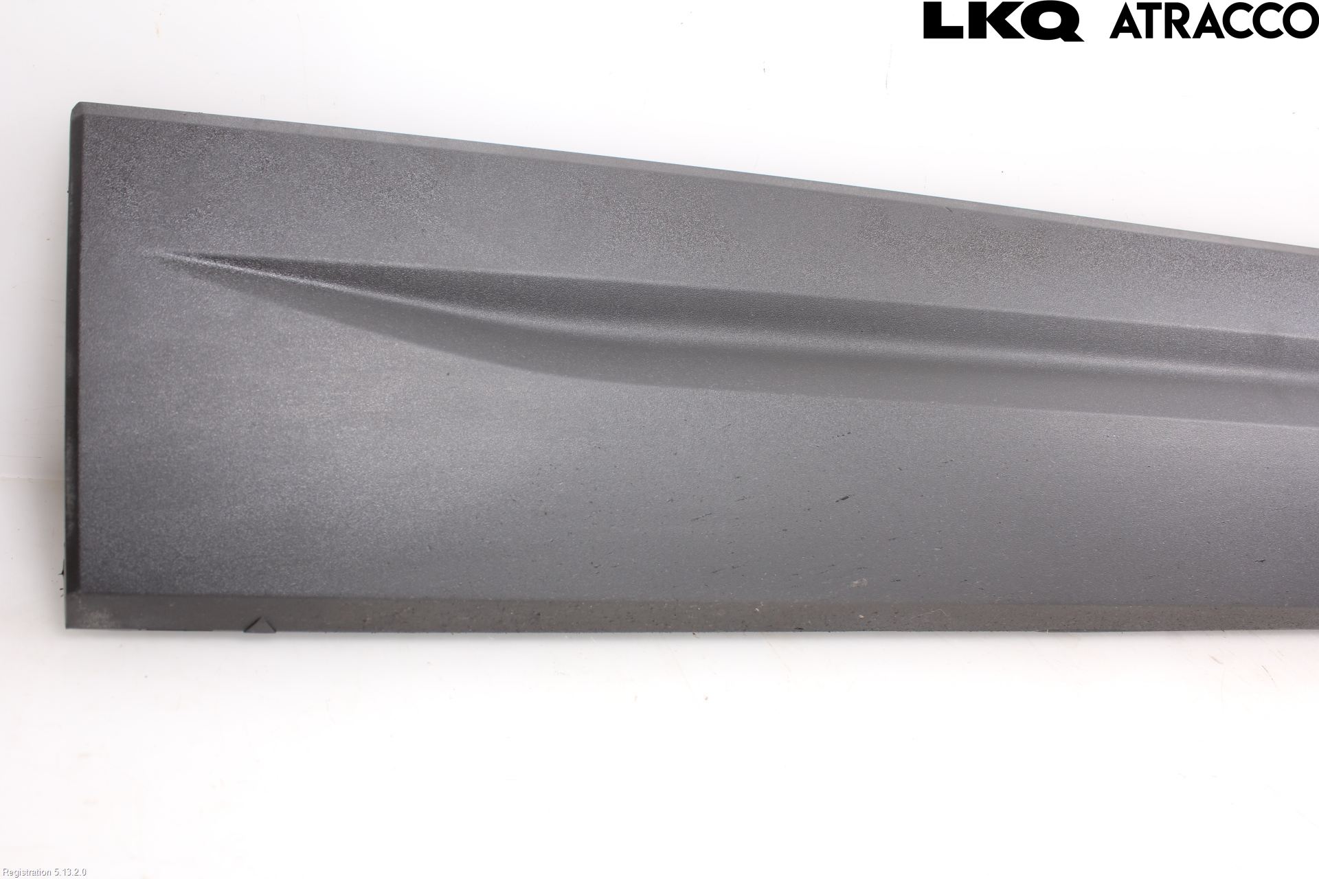 Seat ATECA 16->> Dörr Dekorlist Fram Vä