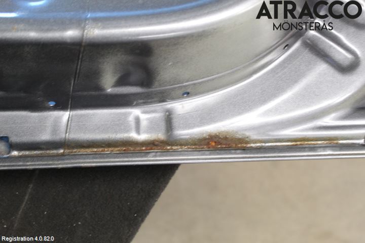 Hyundai SANTA FE  06-12 Dörr Fram Vänster