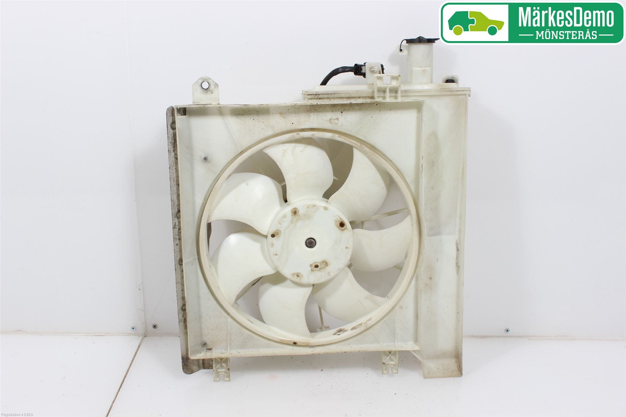 Toyota AYGO 06-14 Kylfläkt El