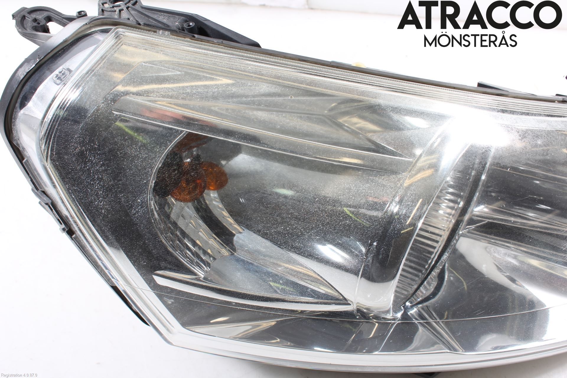 Peugeot EXPERT 07-14 Strålkastare Höger