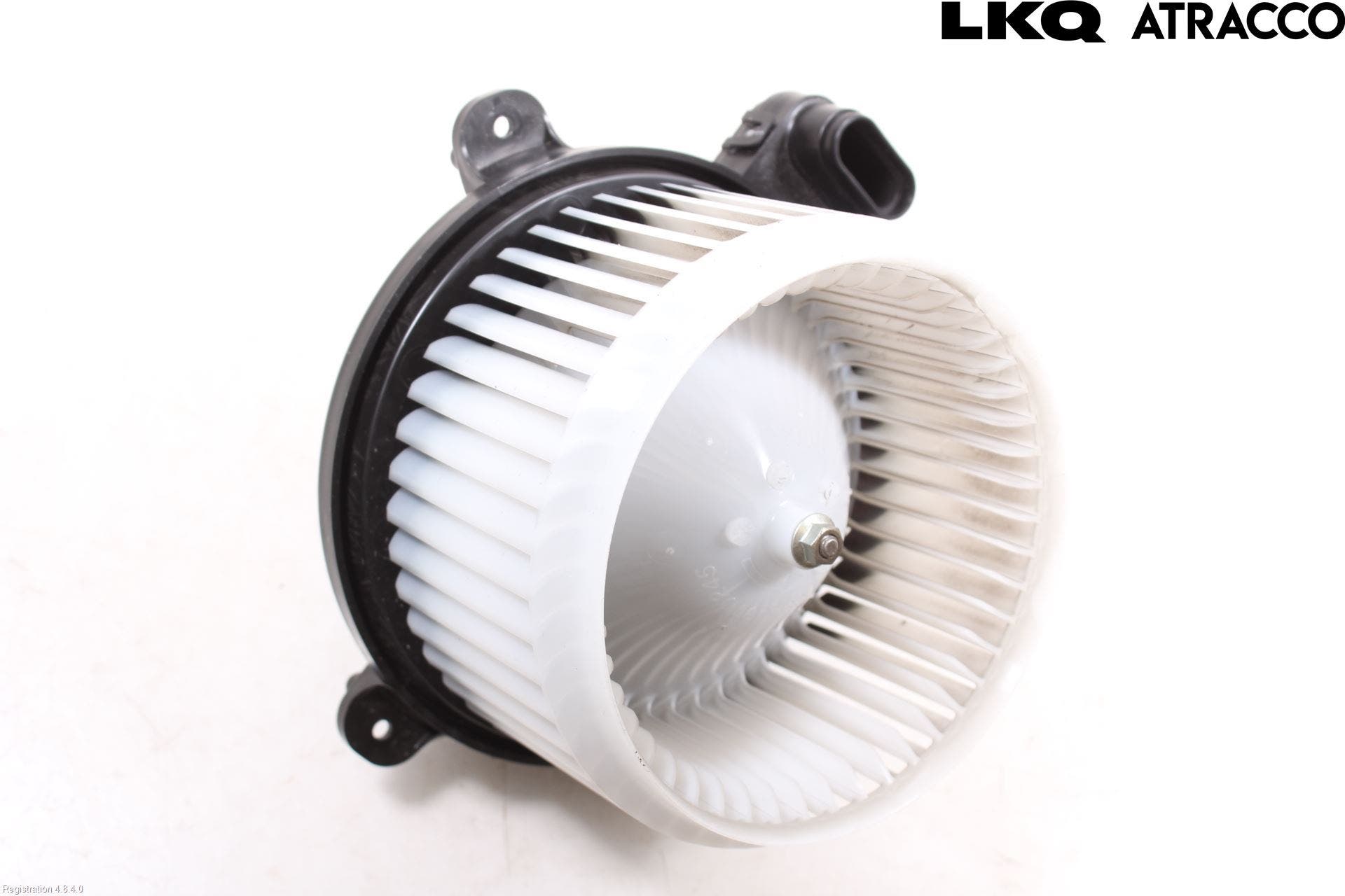 Suzuki SWIFT 17-24 Värmefläkt