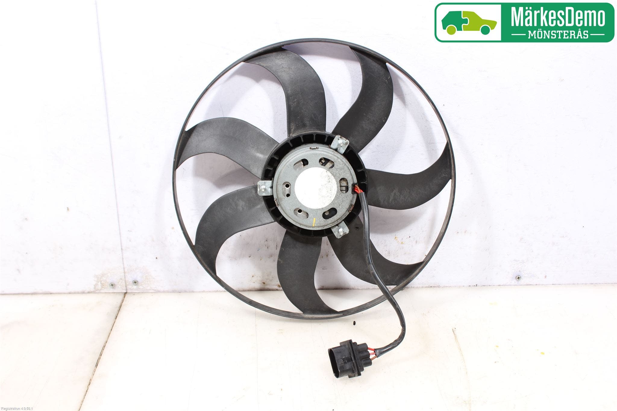 Volkswagen VW POLO 10-17 Kylfläkt El