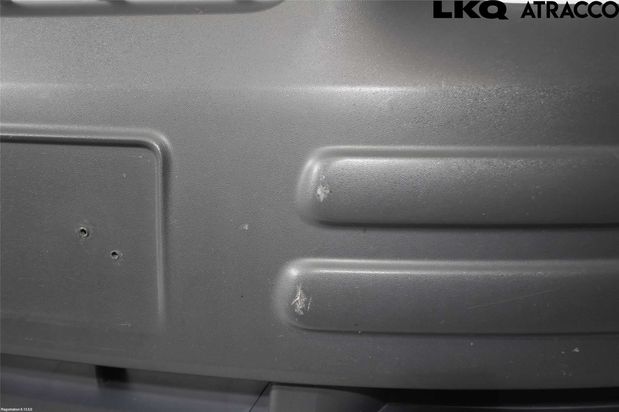 Volkswagen VW CADDY      04-10 Stötfångarbeklädnad Fram