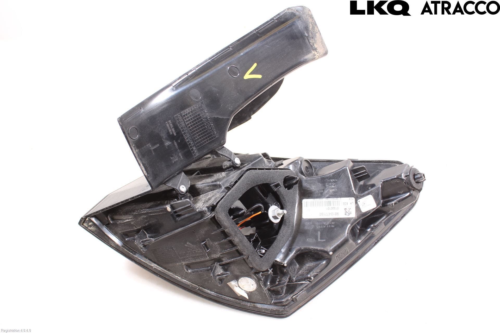 Peugeot 3008 17-24 Bakljus Vänster