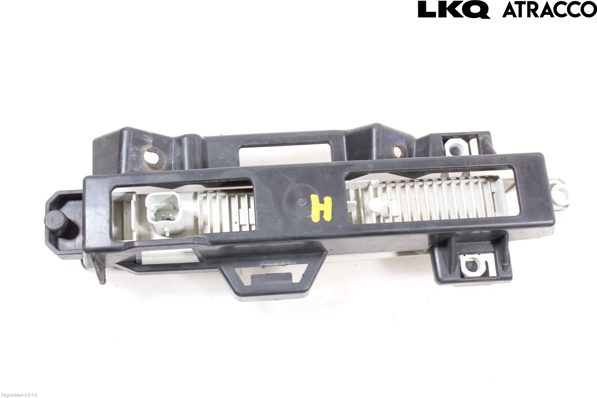 Peugeot 108 15-22 Positionsljus Fram Hö