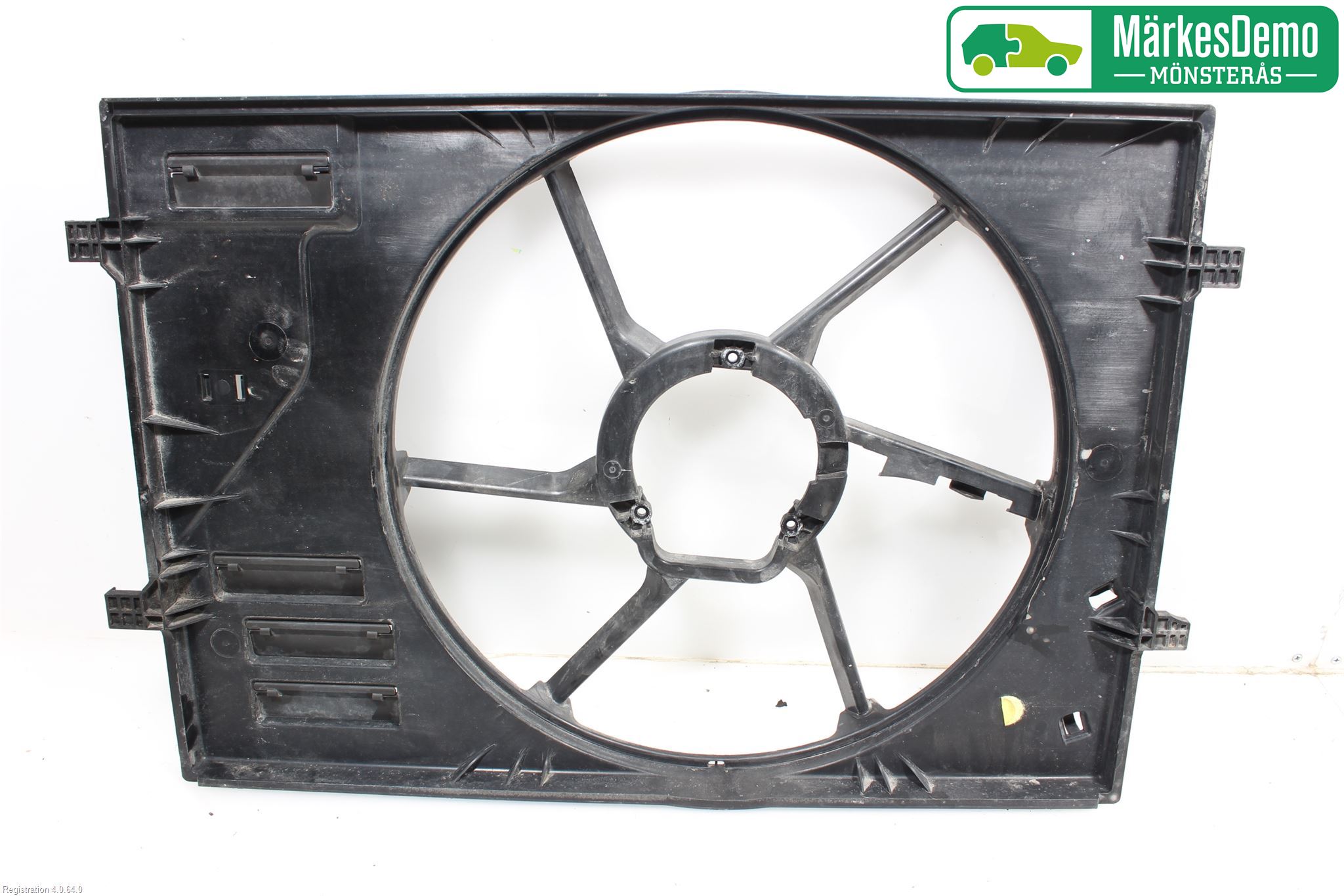 Volkswagen VW GOLF / E-GOLF VII 13-20 Kylfläktkåpa