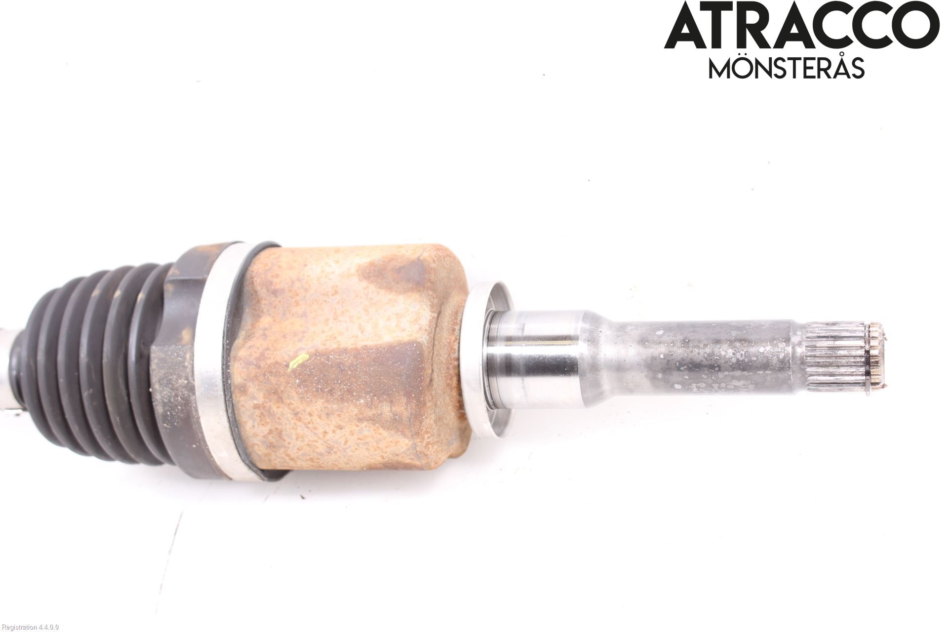 Ford FOCUS 15-18 Drivaxel Fram Vänster