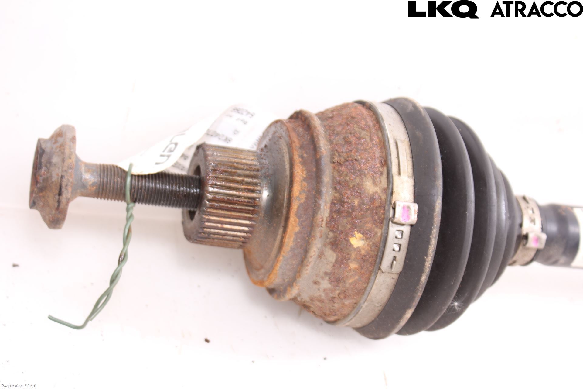 Audi A4/S4 08-11 Drivaxel Fram Vänster