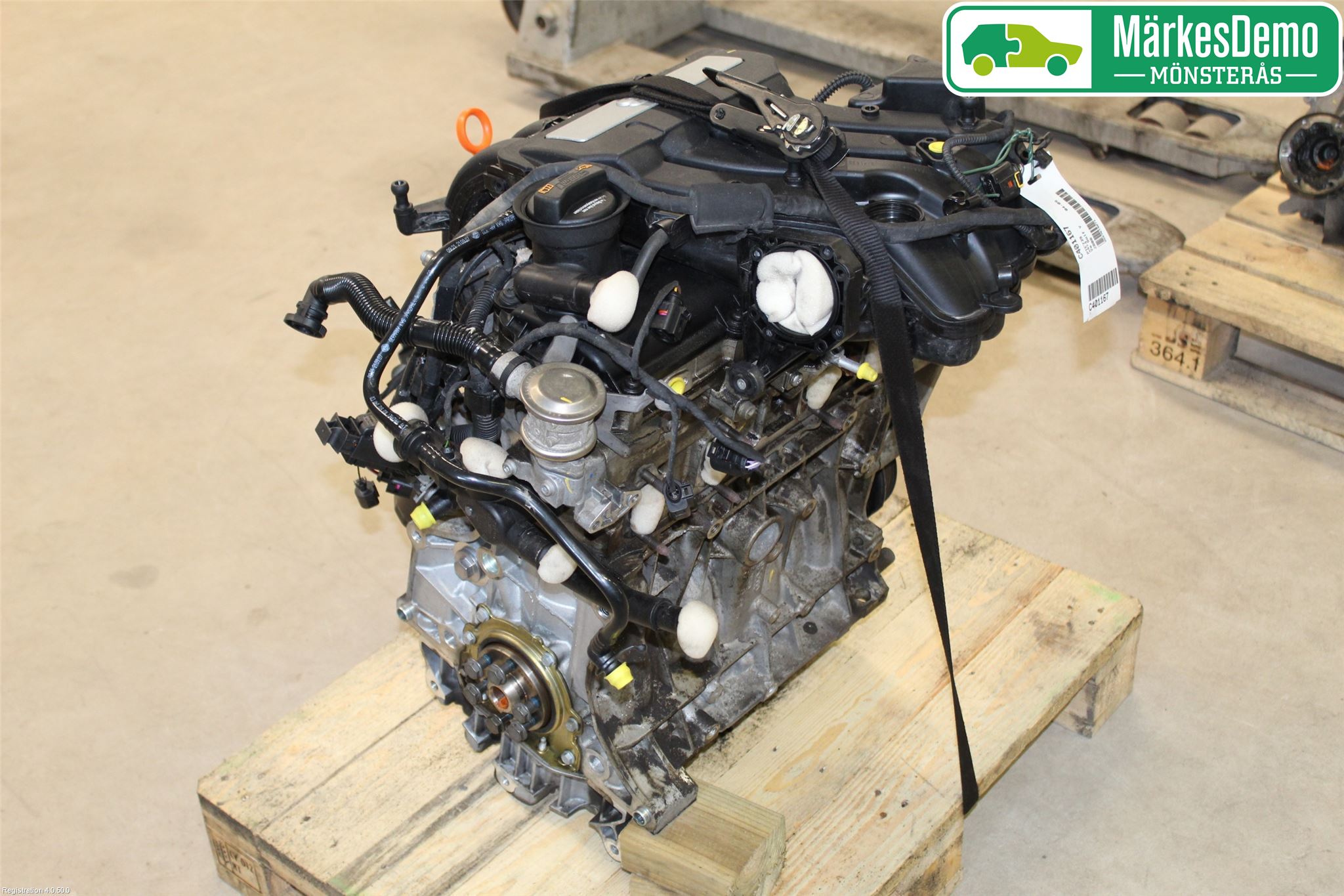 Volkswagen VW GOLF V 04-09 Motor Bensin