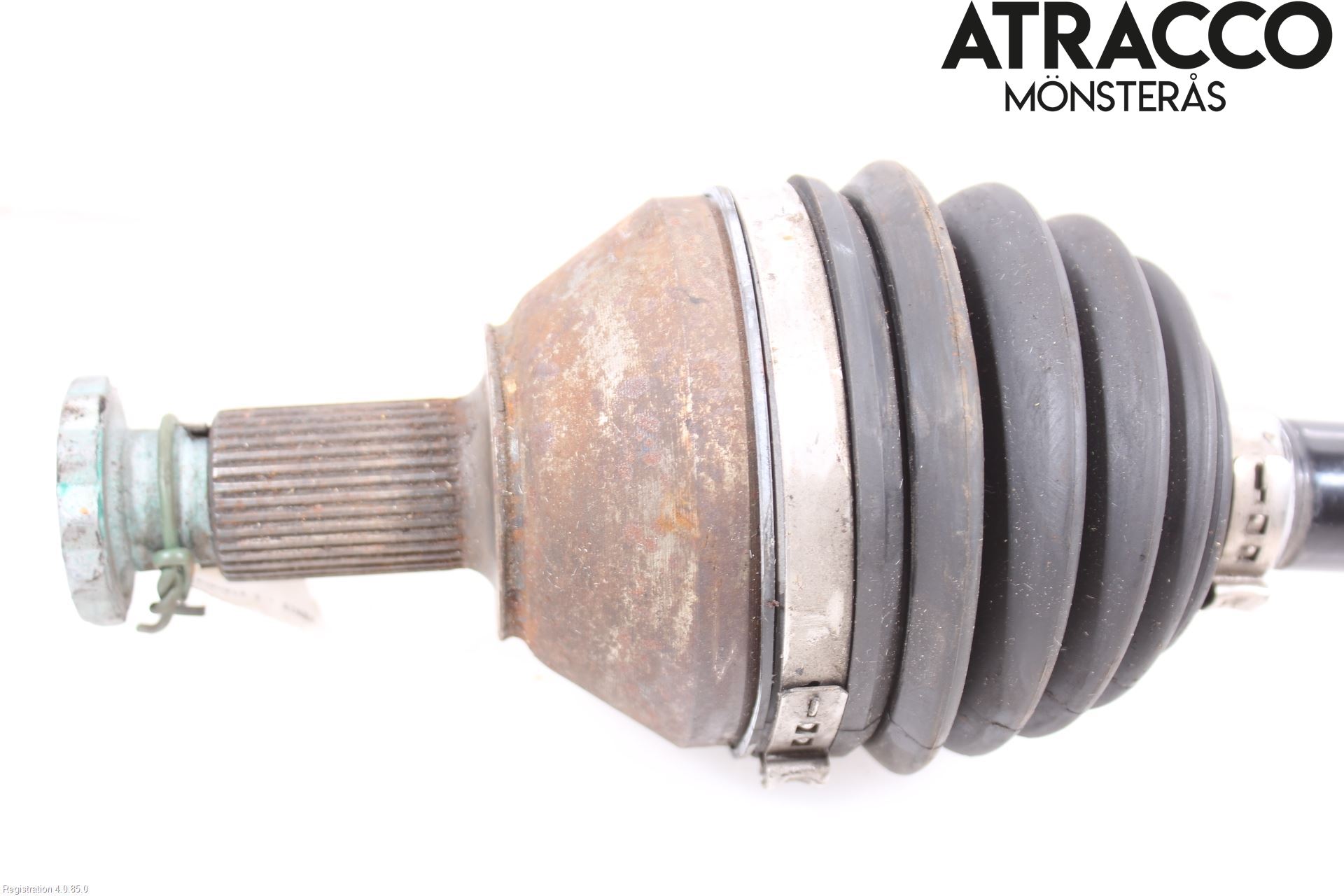 Volkswagen VW POLO 10-17 Drivaxel Fram Vänster