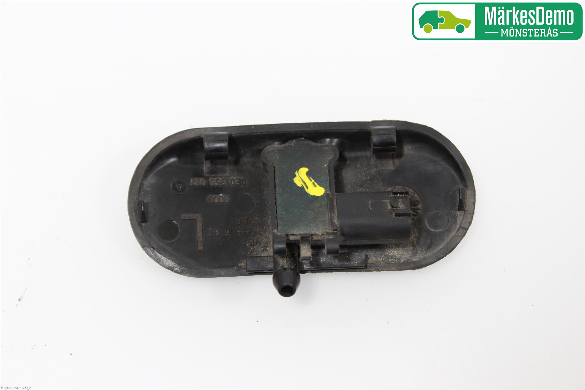 Audi A4/S4 01-05 Spolarmunstycke Rutor