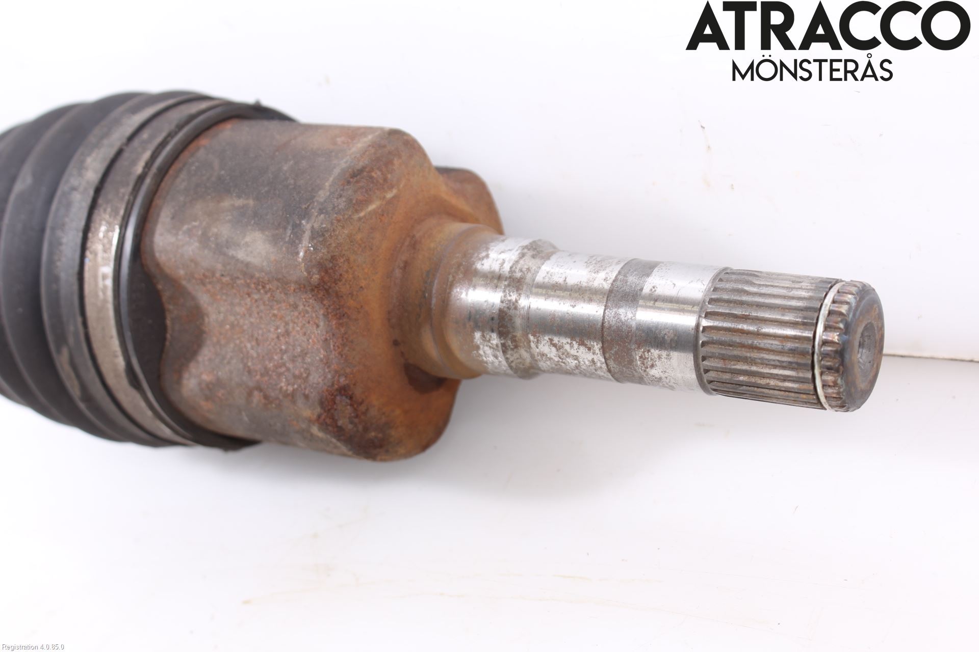 Saab 9-3 VER 2 Drivaxel Fram Vänster