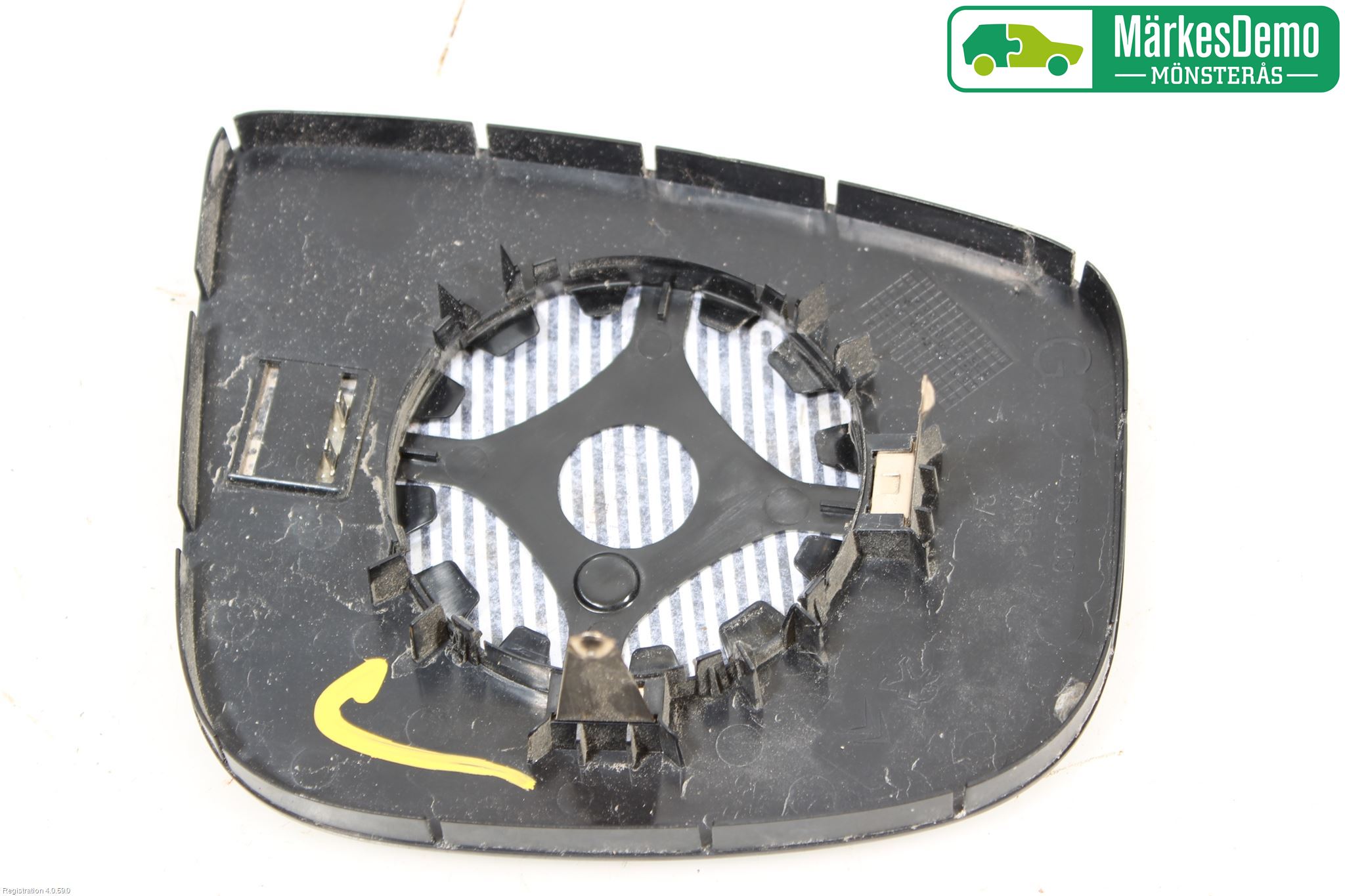 Peugeot PARTNER 08-15 Spegelglas Vä