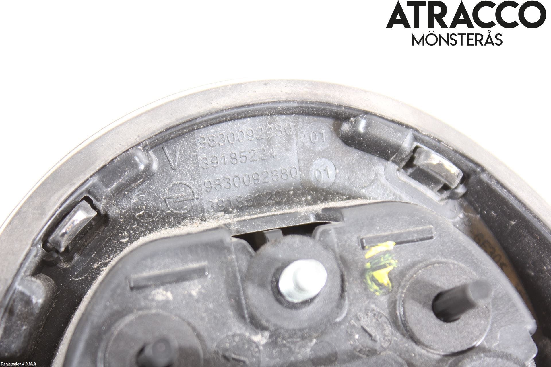 Opel CORSA F, CORSA-E 20- Bakluckehandtag