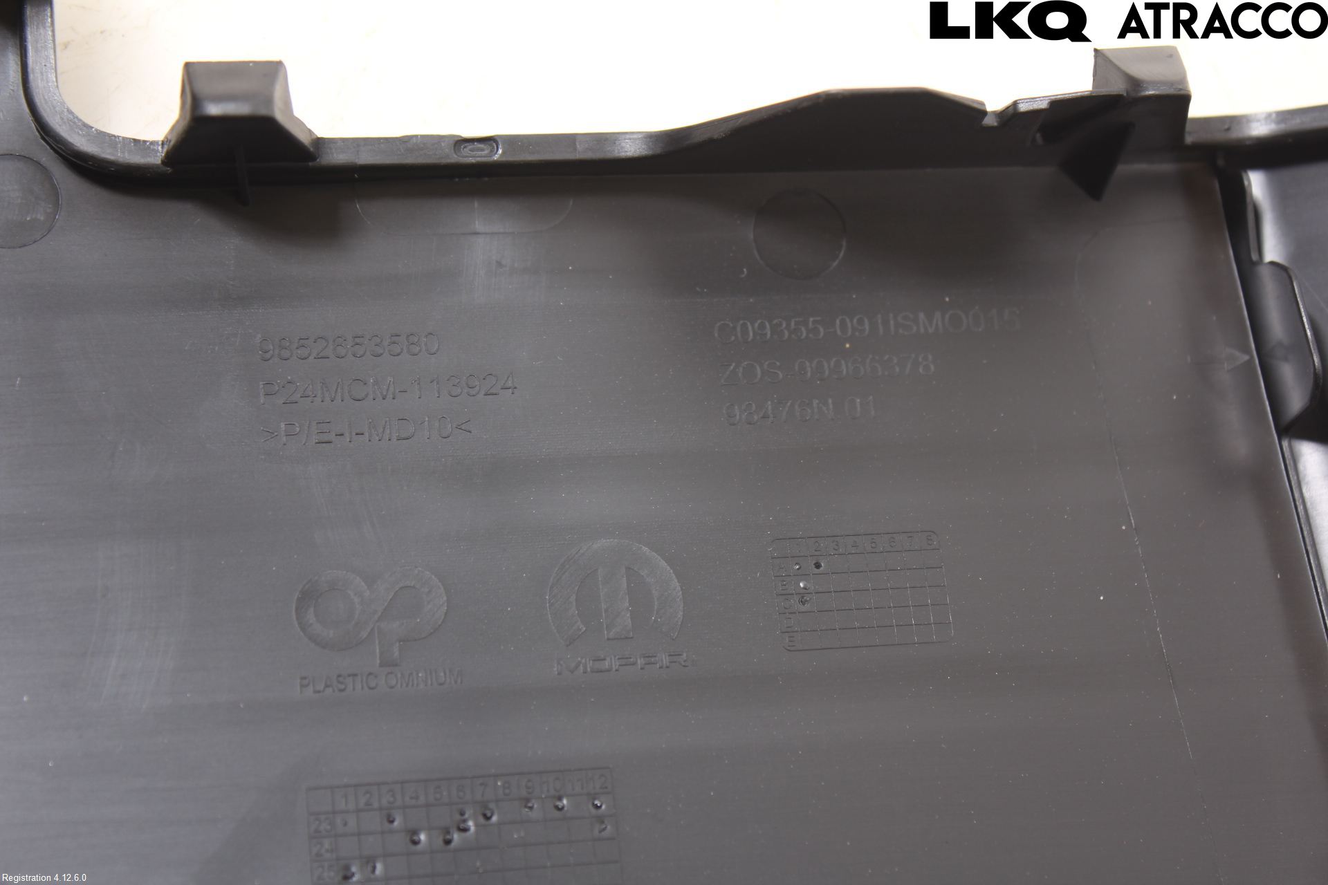 Peugeot 2008/E-2008 20- Stötfångardel Fram Mitt
