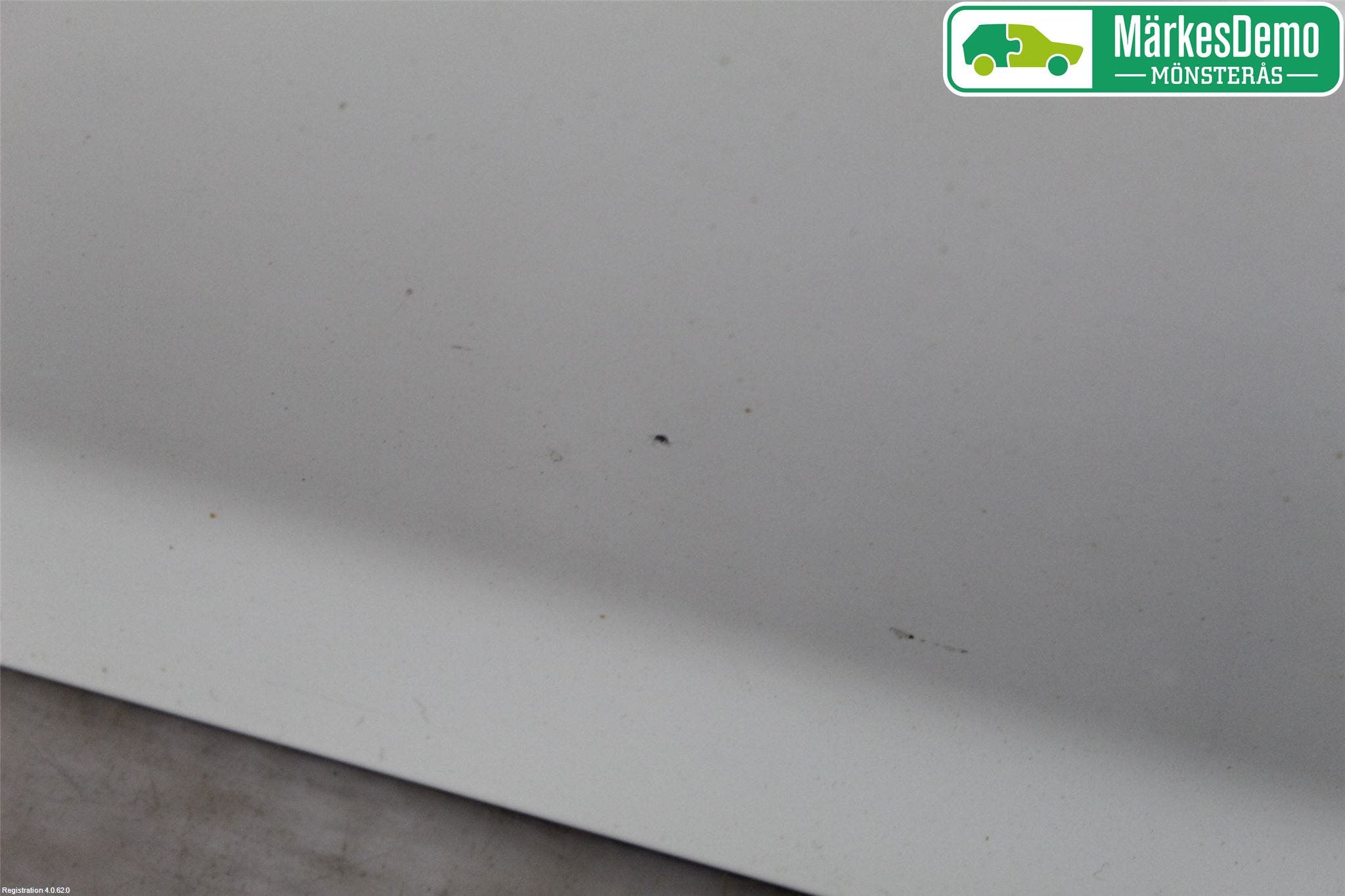 Peugeot 308 08-13 Dörr Bak Höger