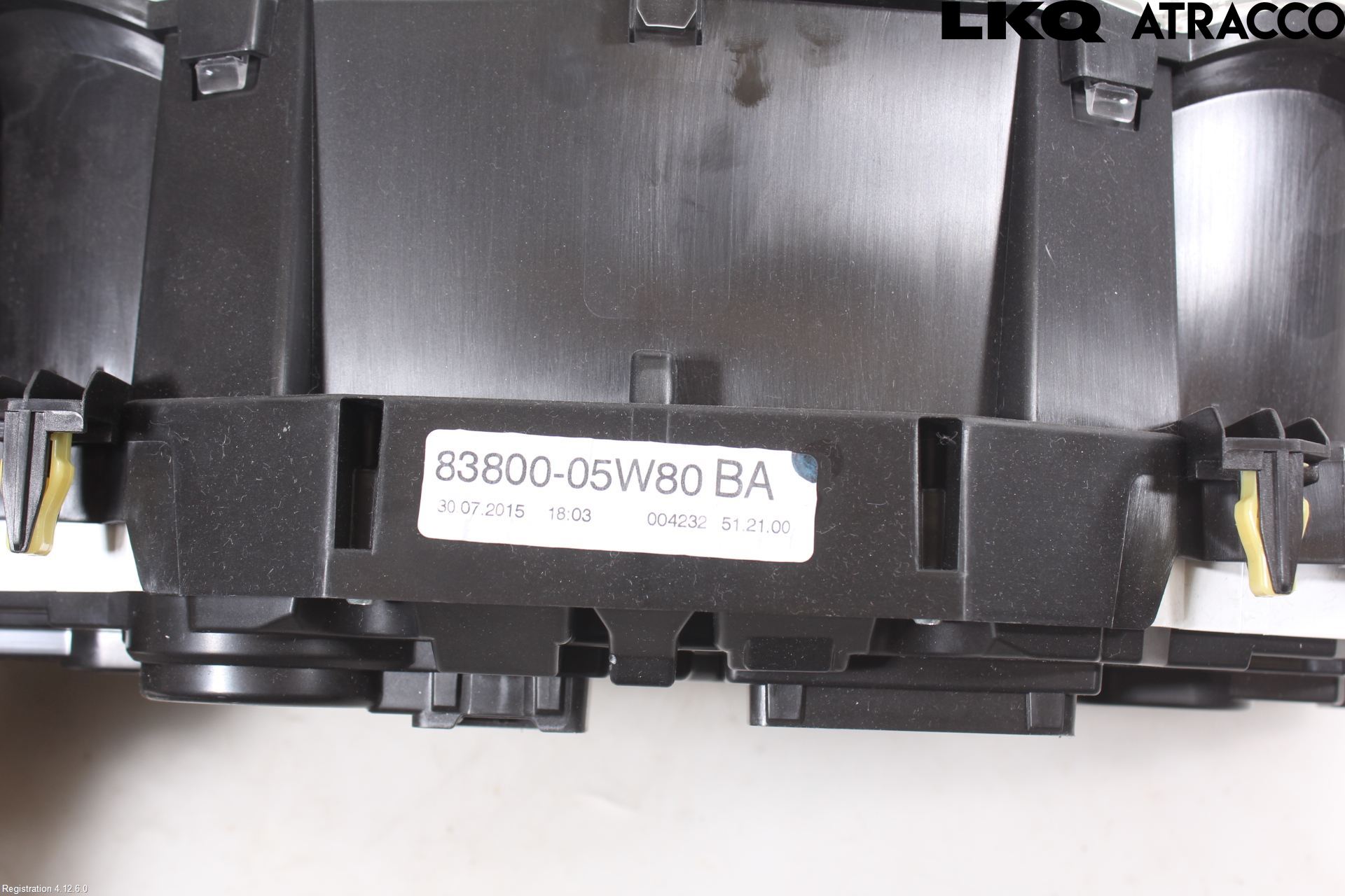 Toyota AVENSIS 09-15 Instrument Komb