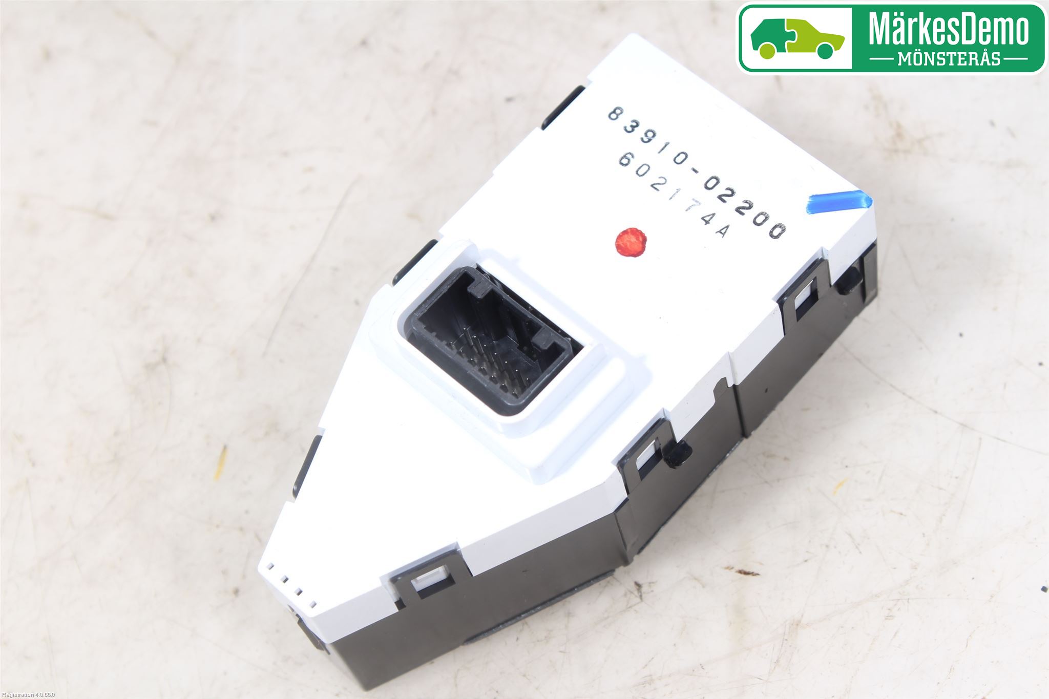 Toyota AURIS 13-19 Instrument Klocka