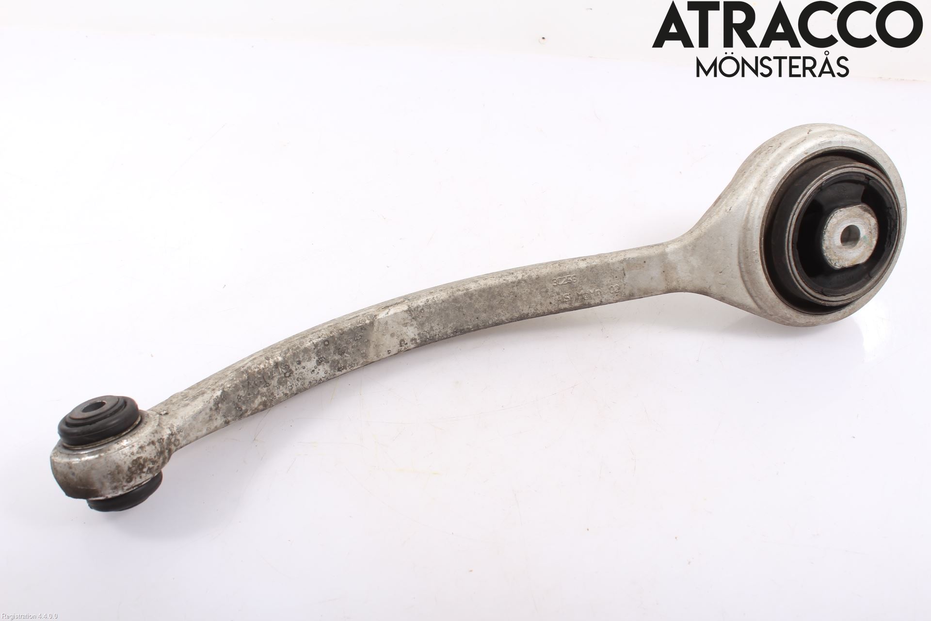 Jaguar XJ X351        10- Bärarm Fram Undre Hö