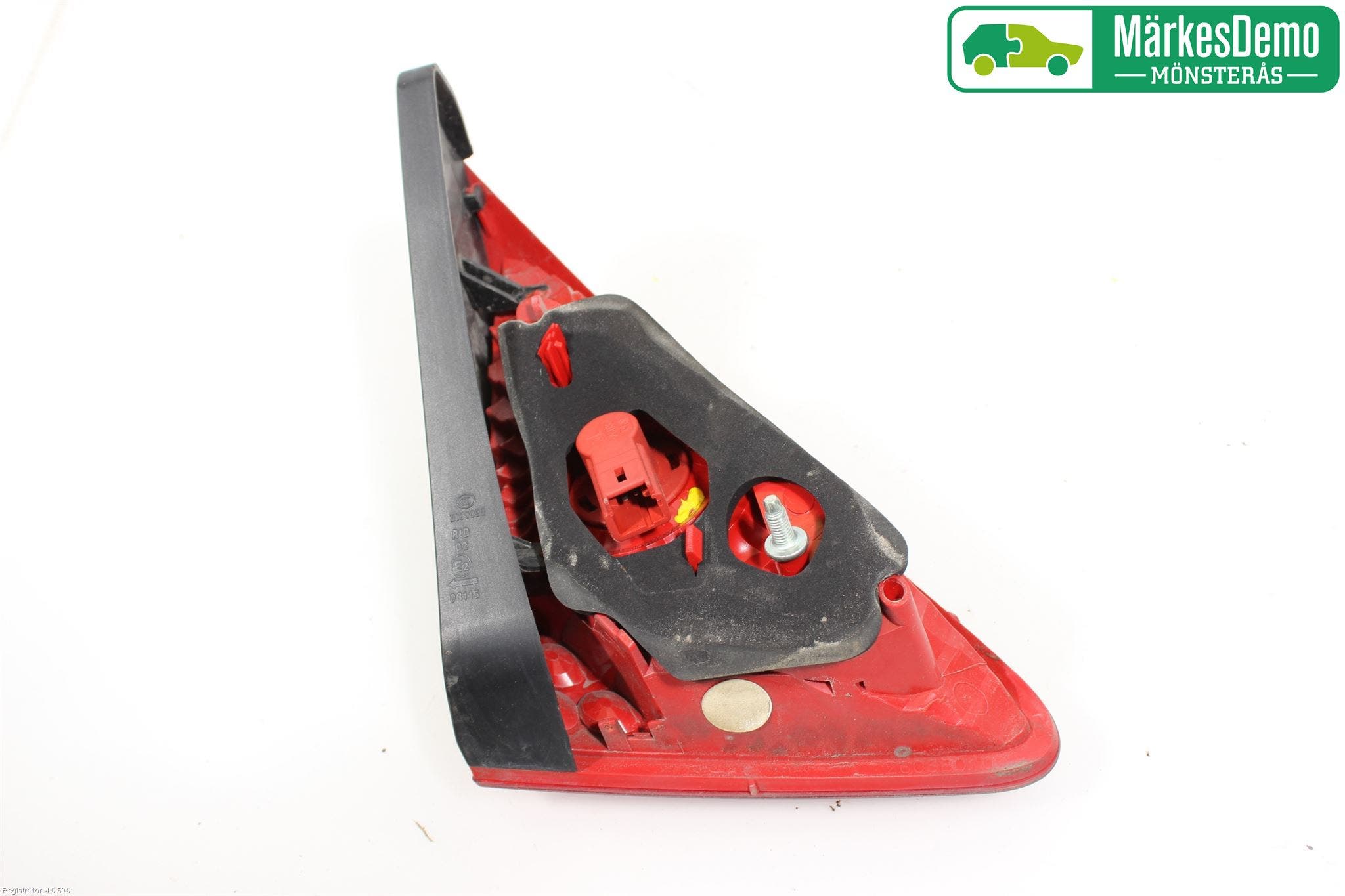 Peugeot 3008 09-16 Bakljus Lucka Hö