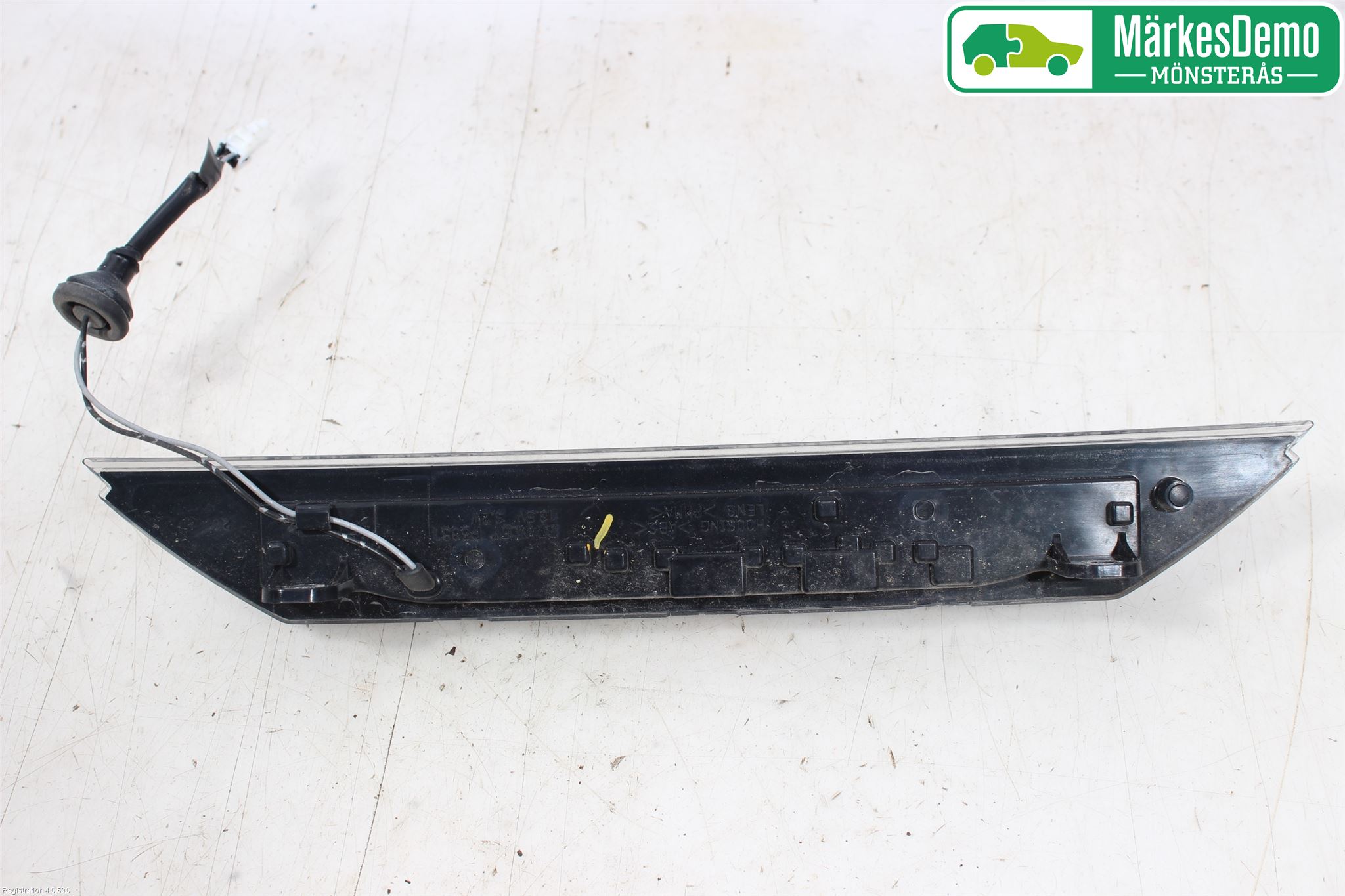 Mitsubishi OUTLANDER 07-12 Bromsljus Bakruta