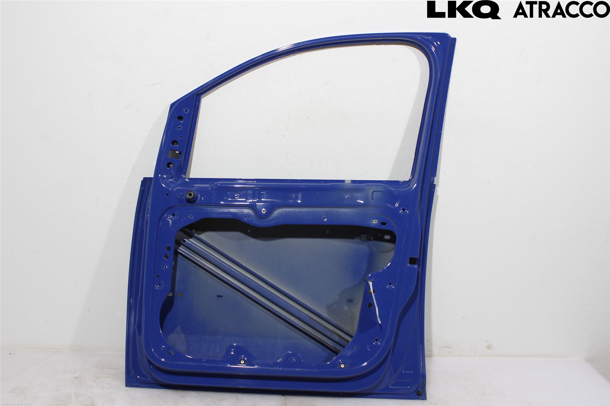 Volkswagen VW CADDY      04-10 Dörr Fram Höger