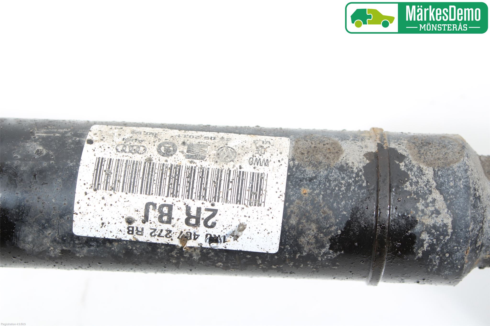 Volkswagen VW PASSAT 11-14 Drivaxel Fram Höger