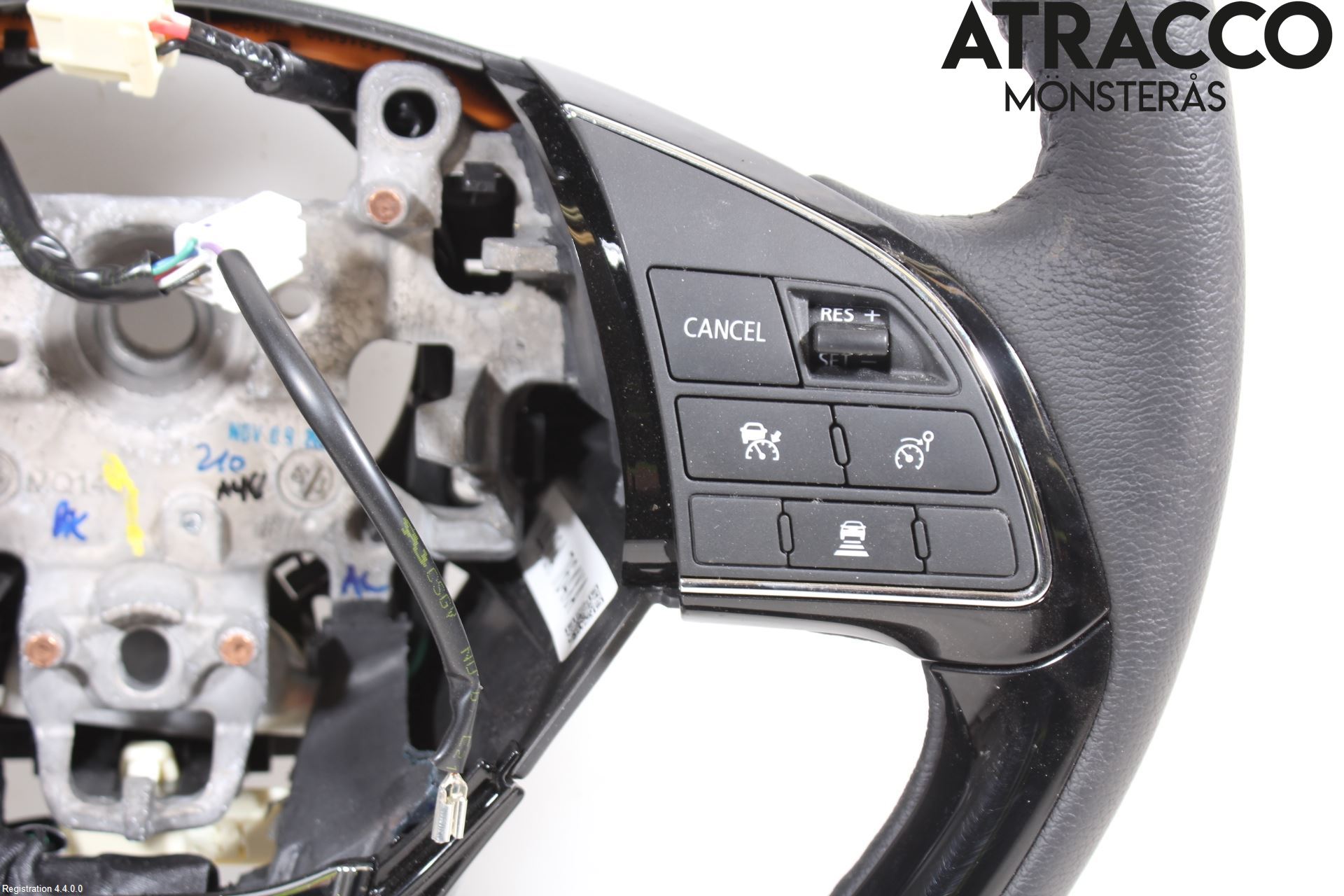 Mitsubishi ECLIPS CROSS Ratt