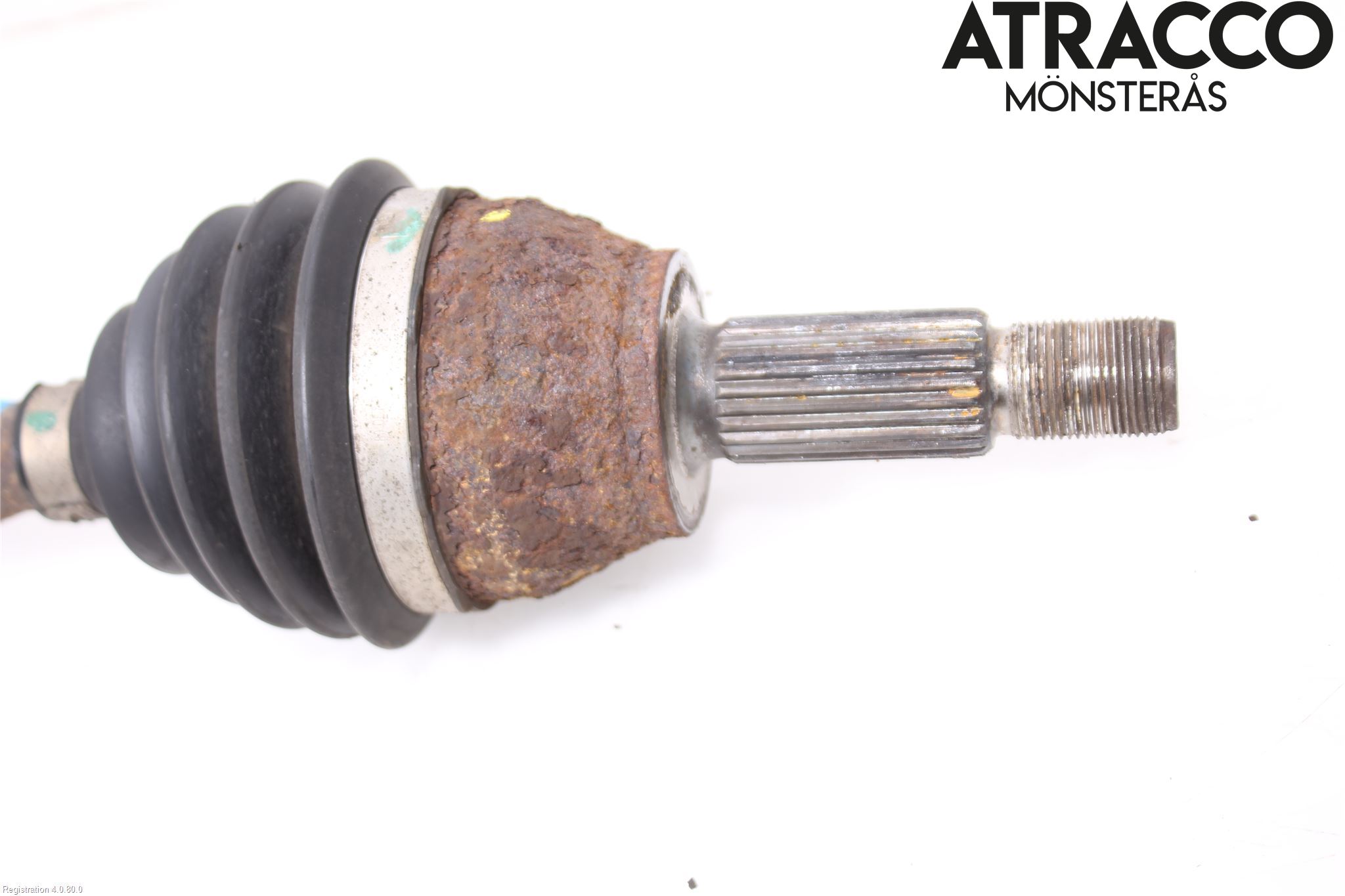 Ford TRANSIT/TOURNEO COURIER 13-23 Drivaxel Fram Höger