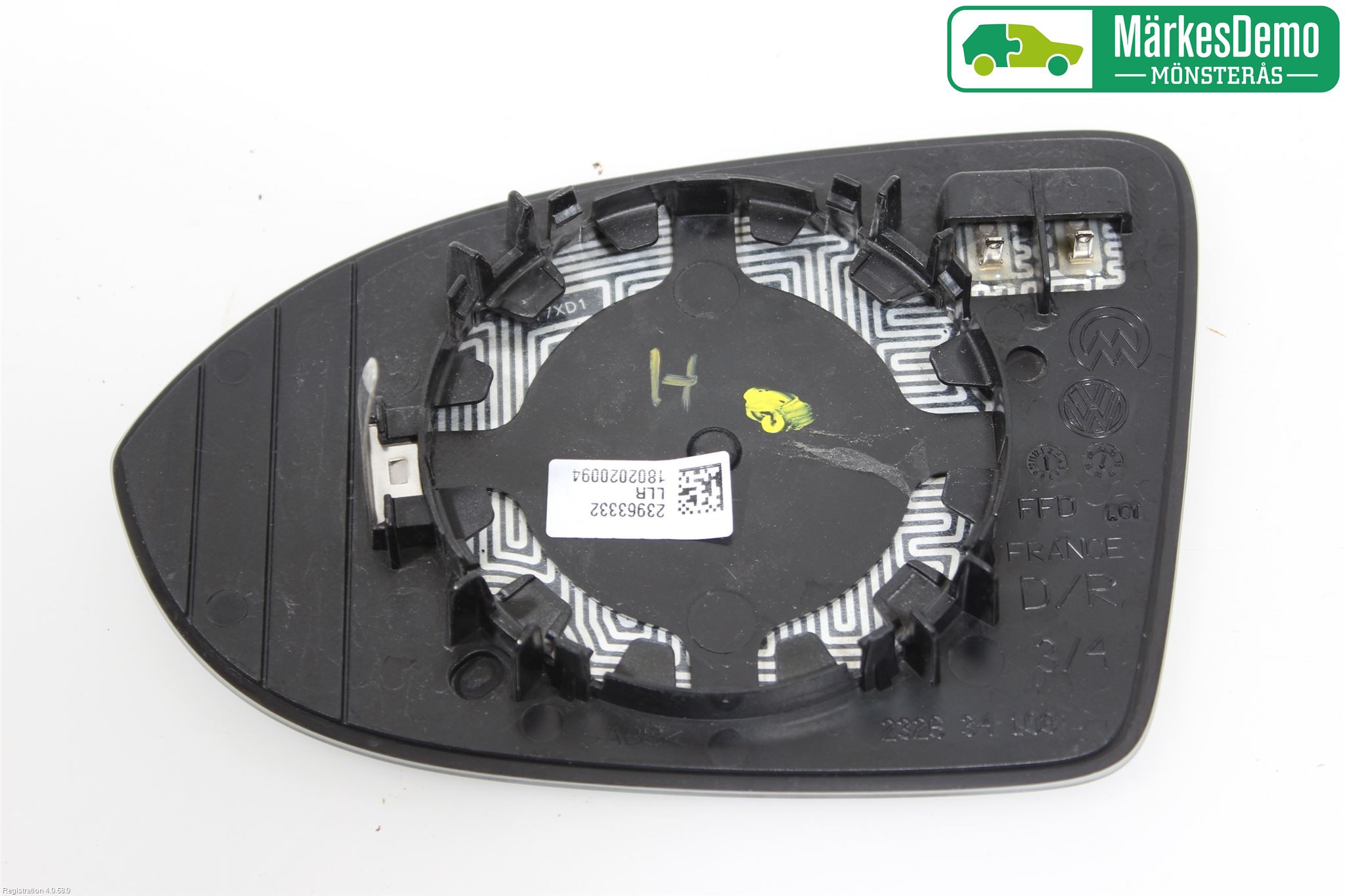 Volkswagen VW PASSAT 15-19 Spegelglas Hö