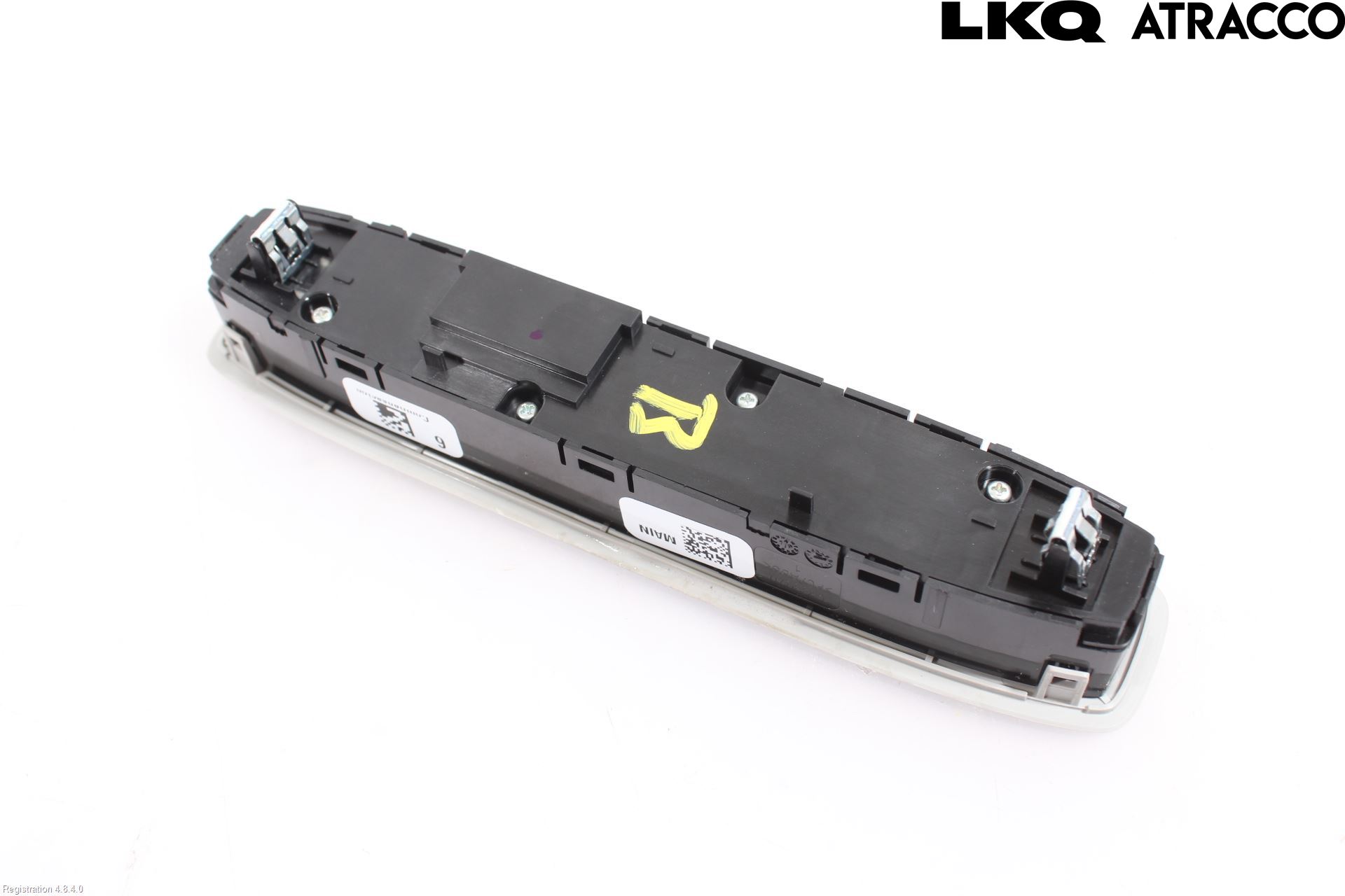 Tesla MODEL 3 17- Innerbelysning