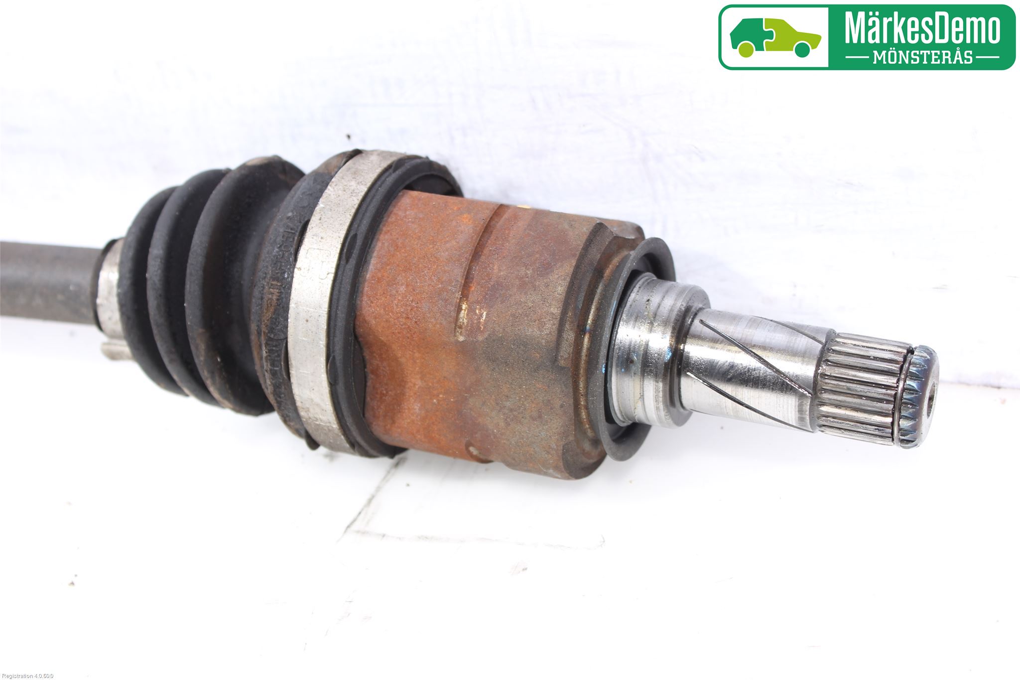 Opel CORSA D 07-14 Drivaxel Fram Höger
