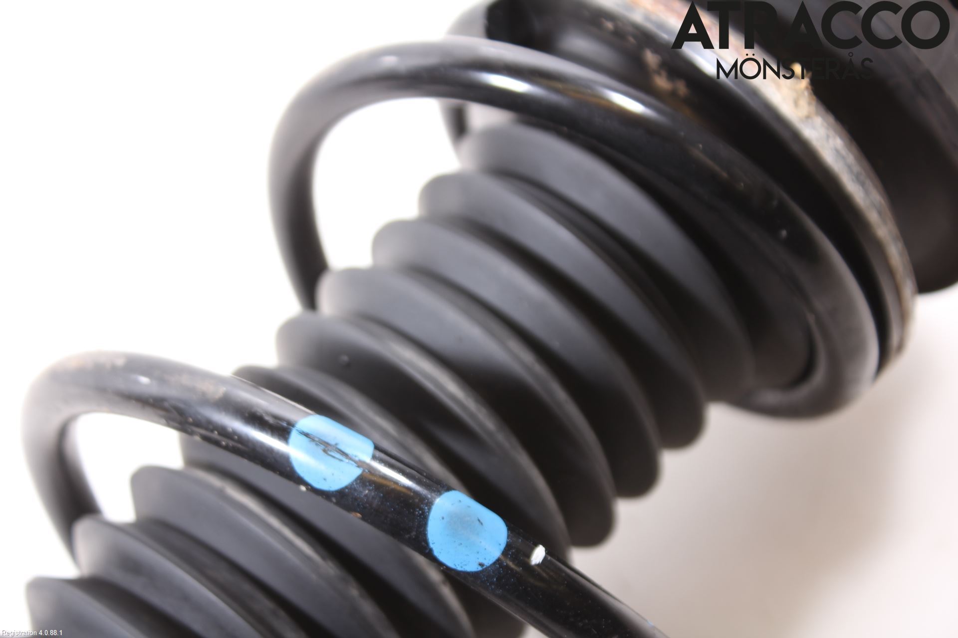 Suzuki VITARA 15- Fjäderben Fram Höger