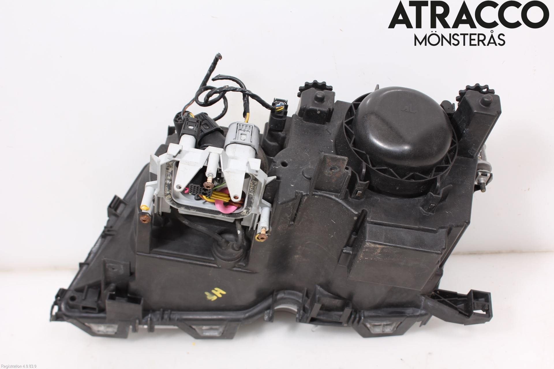 BMW 3 E46      98-05 Strålkastare Höger