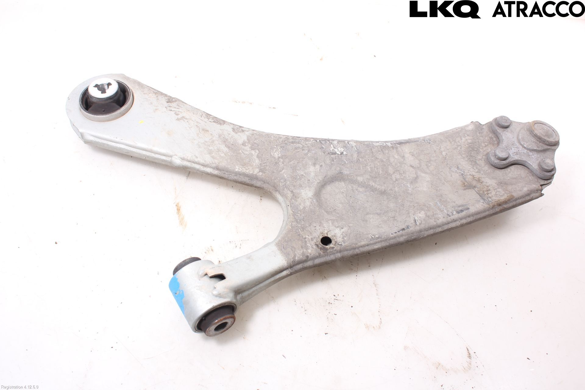 Peugeot 2008/E-2008 20- Bärarm Fram Undre Hö