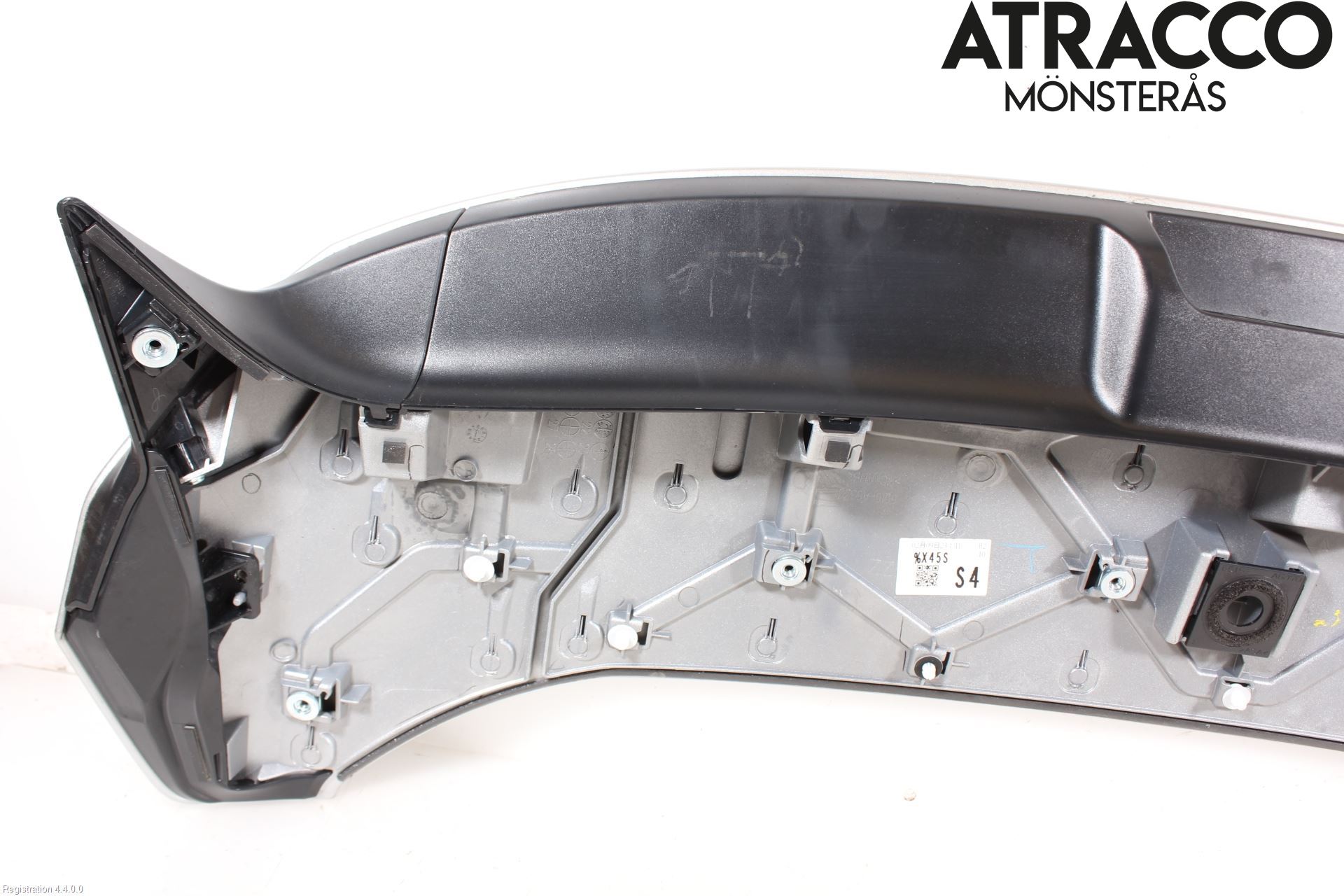 Mitsubishi ECLIPS CROSS Spoiler Bak