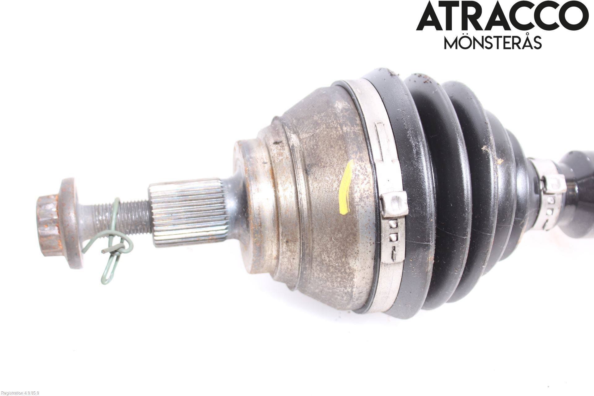 Skoda SUPERB 16-24 Drivaxel Fram Höger