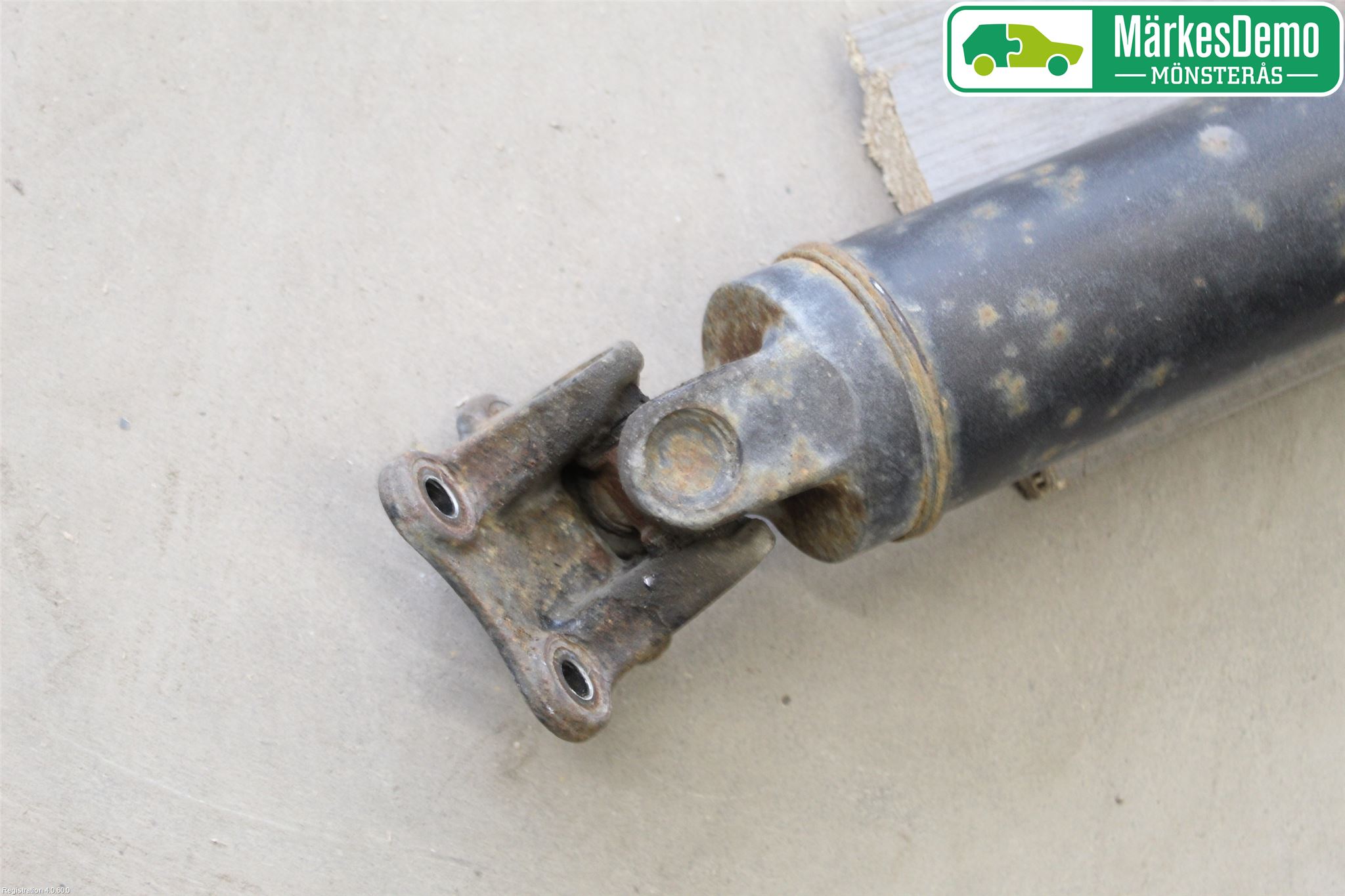 Mitsubishi OUTLANDER 07-12 Mellanaxel Komp