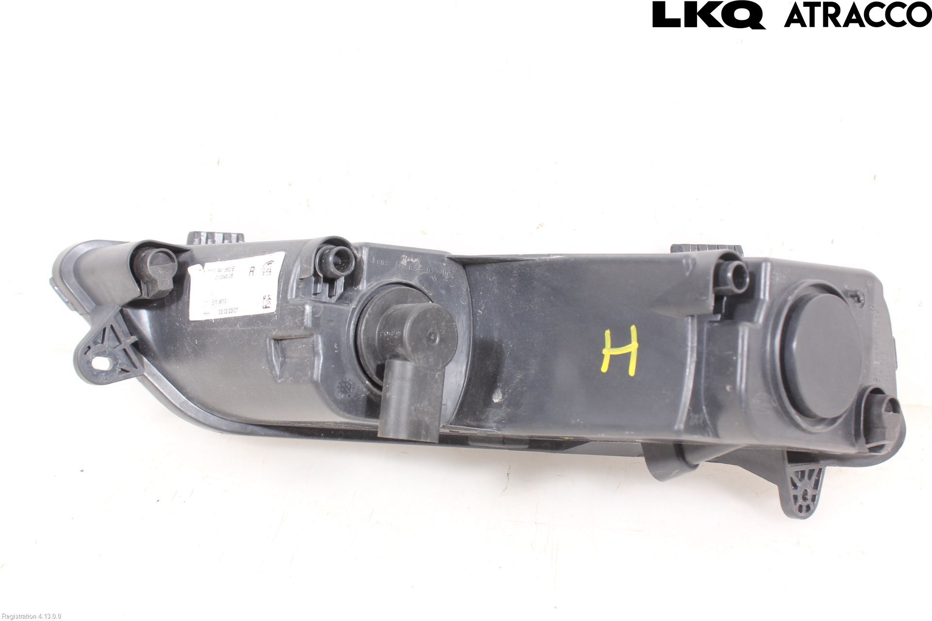 Volkswagen VW PASSAT 11-14 Dimljus-Varselljus Fram