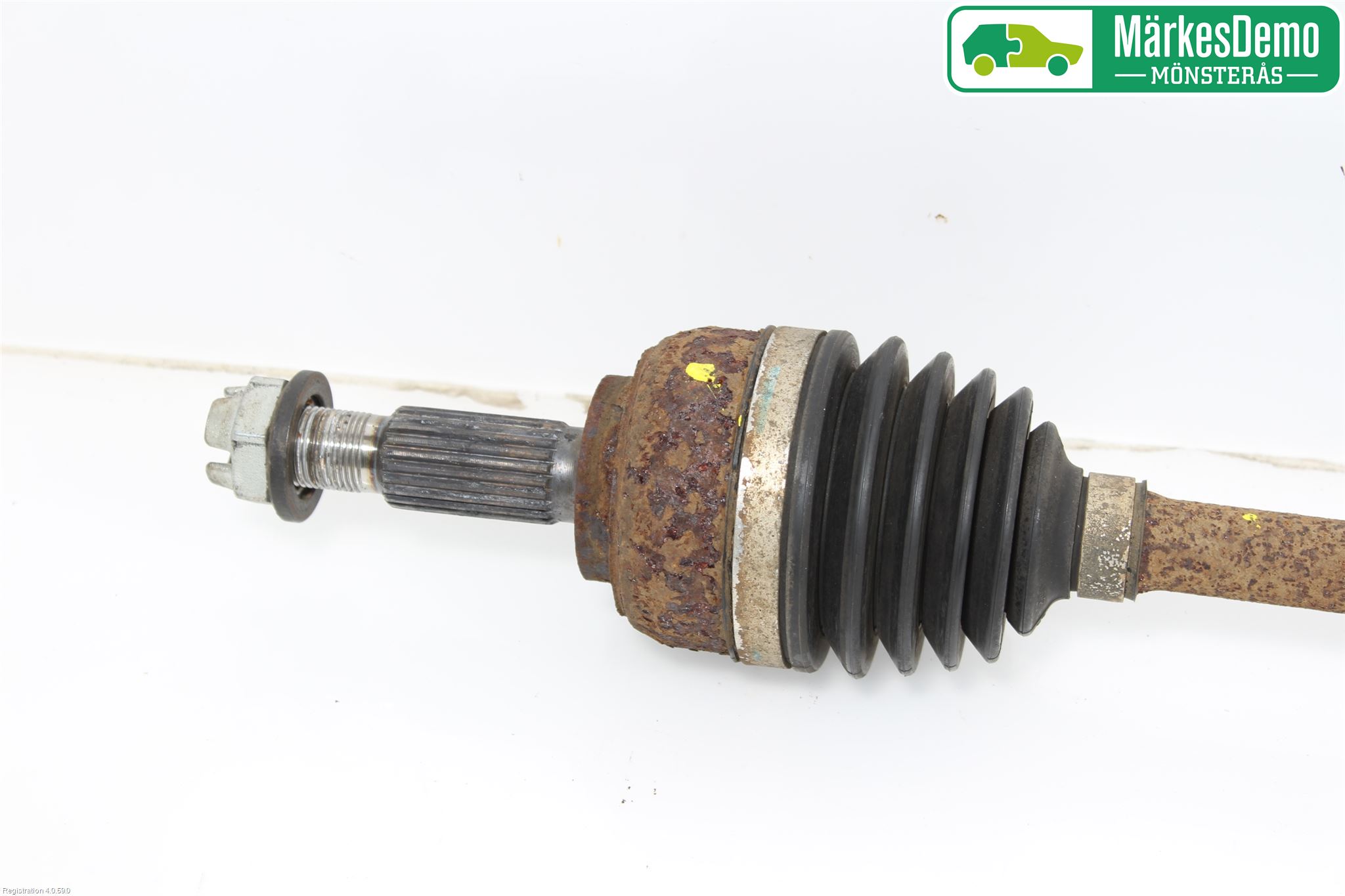 Renault CLIO III  09-12 Drivaxel Fram Vänster