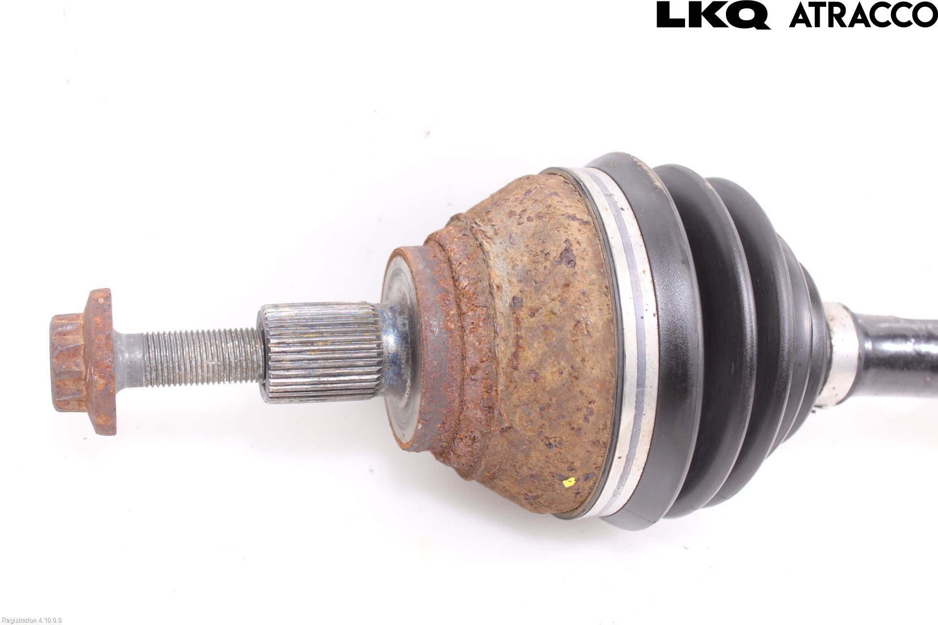 Skoda SUPERB 16-24 Drivaxel Fram Vänster