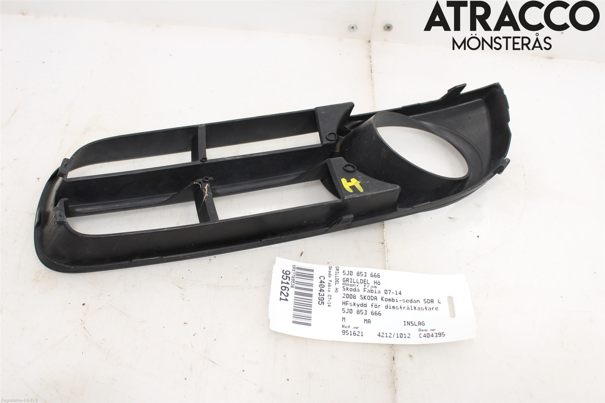 Skoda FABIA 07-14 Grilldel Höger