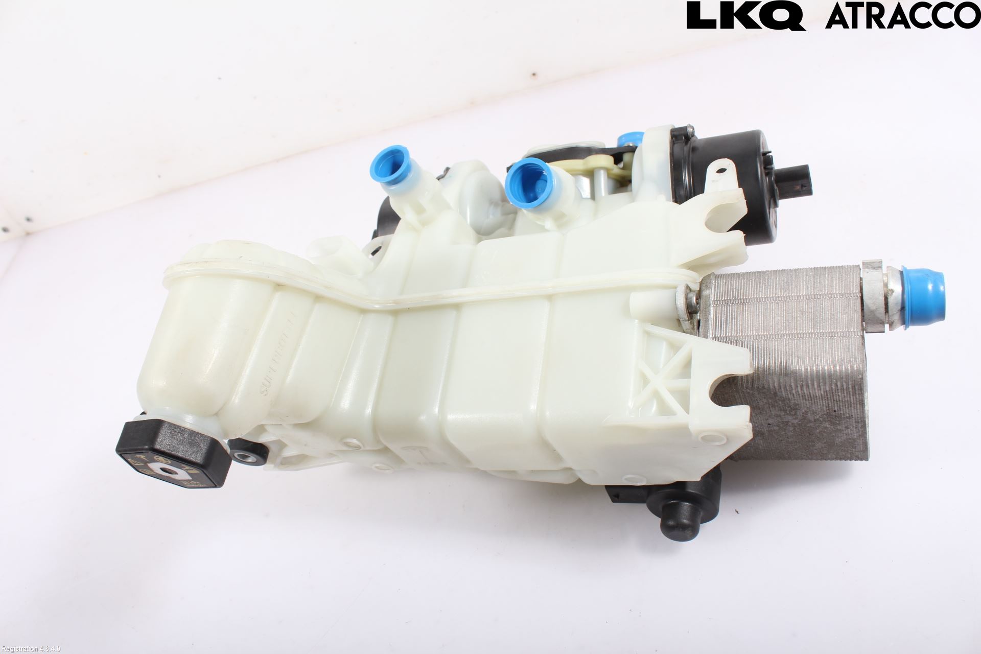 Tesla MODEL 3 17- Expansionstank