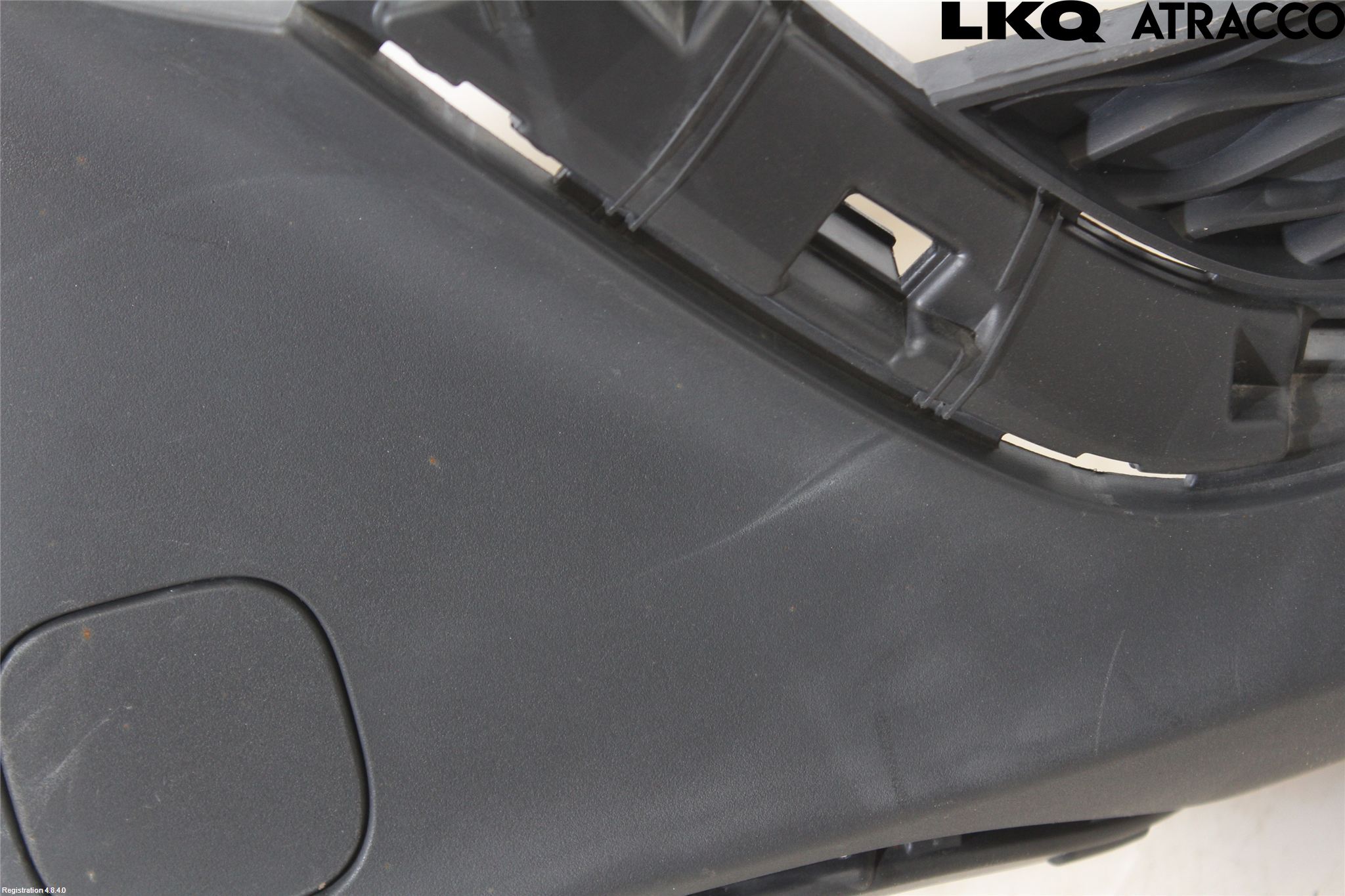 MG ZS EV 20- Spoiler Bak
