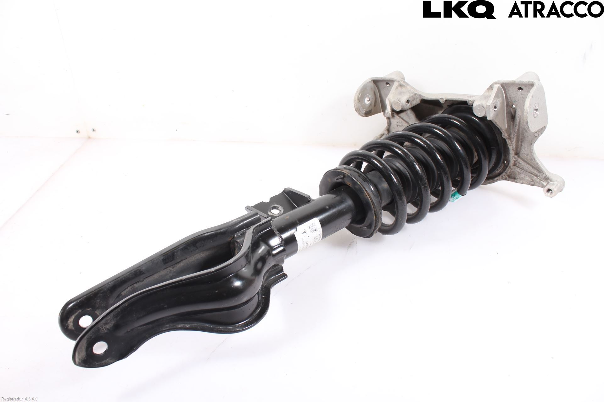 Tesla MODEL Y 21- Fjäderben Fram Höger