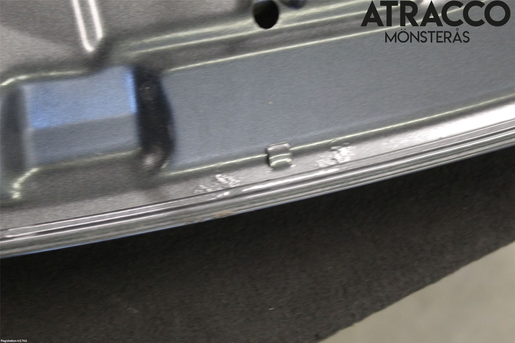 Peugeot 5008 10-16 Huv Fram